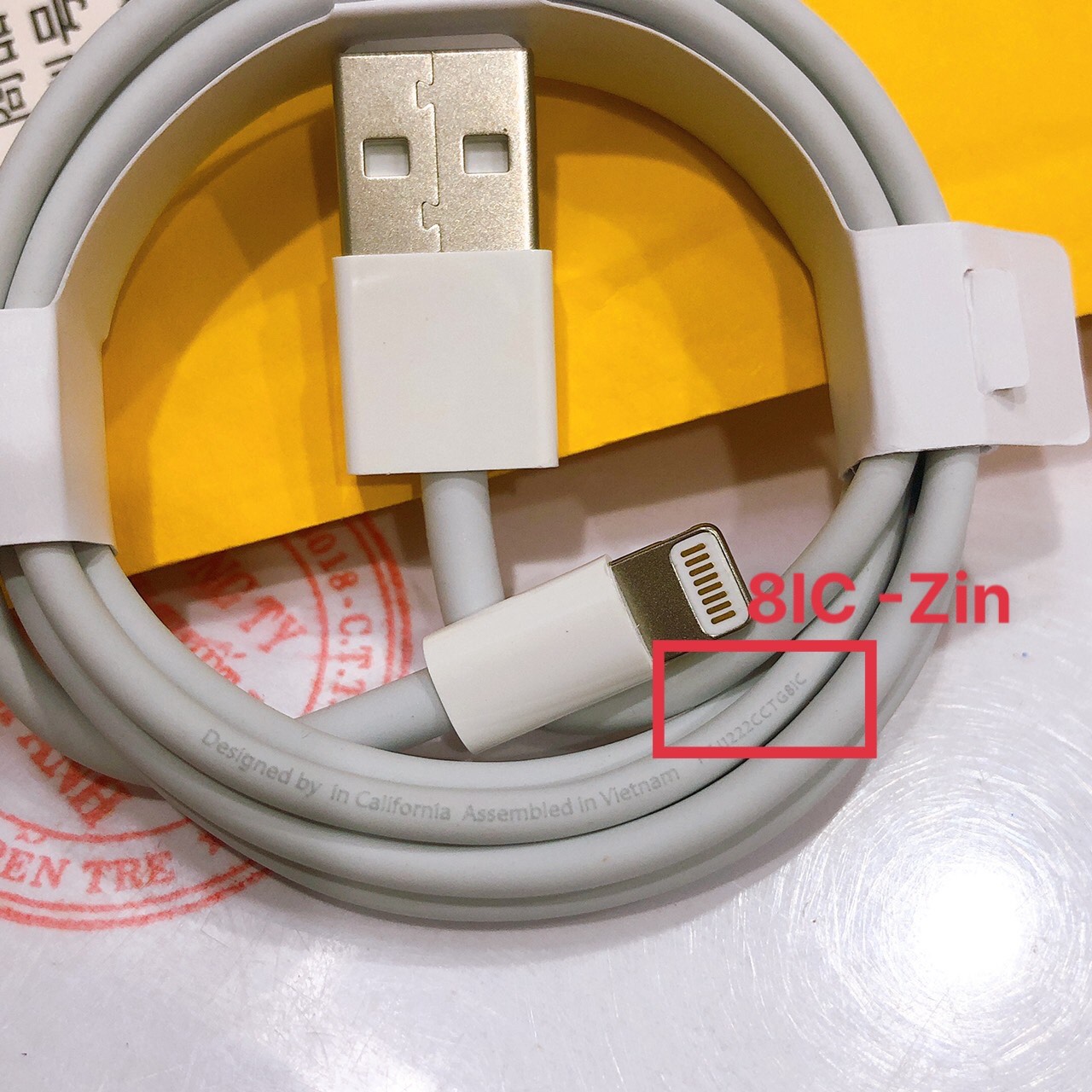 Cáp túi vàng xuất Nhật Loại 8IC Zin chân cắm I , trên dây có in 8IC