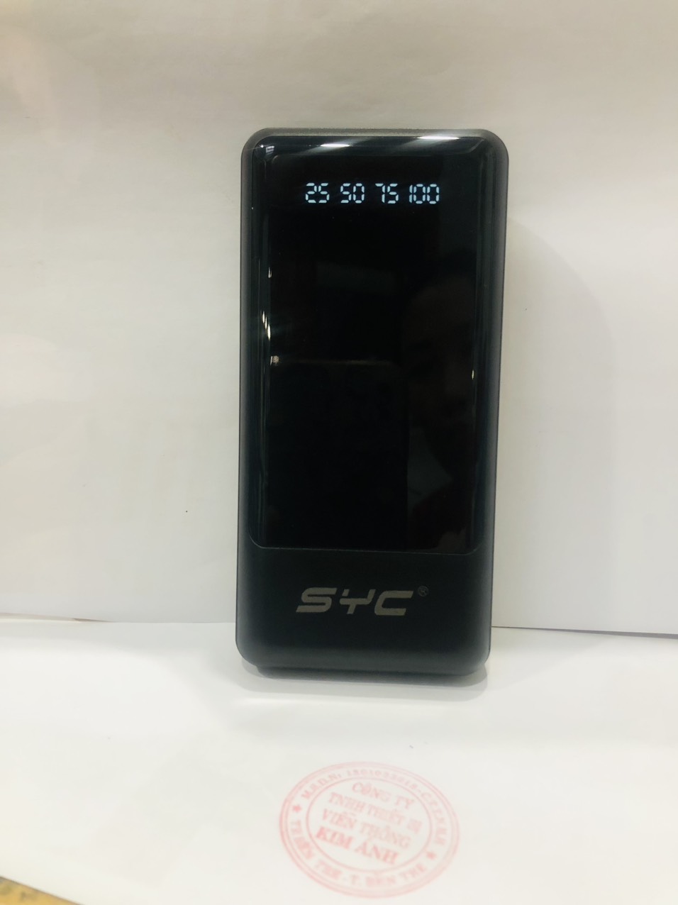 Pin sạc dự phòng chính hãng SYC S140, dung lượng 20000mAh có màn hình hiển thị pin, kèm cáp sạc tiện lợi khi di chuyển