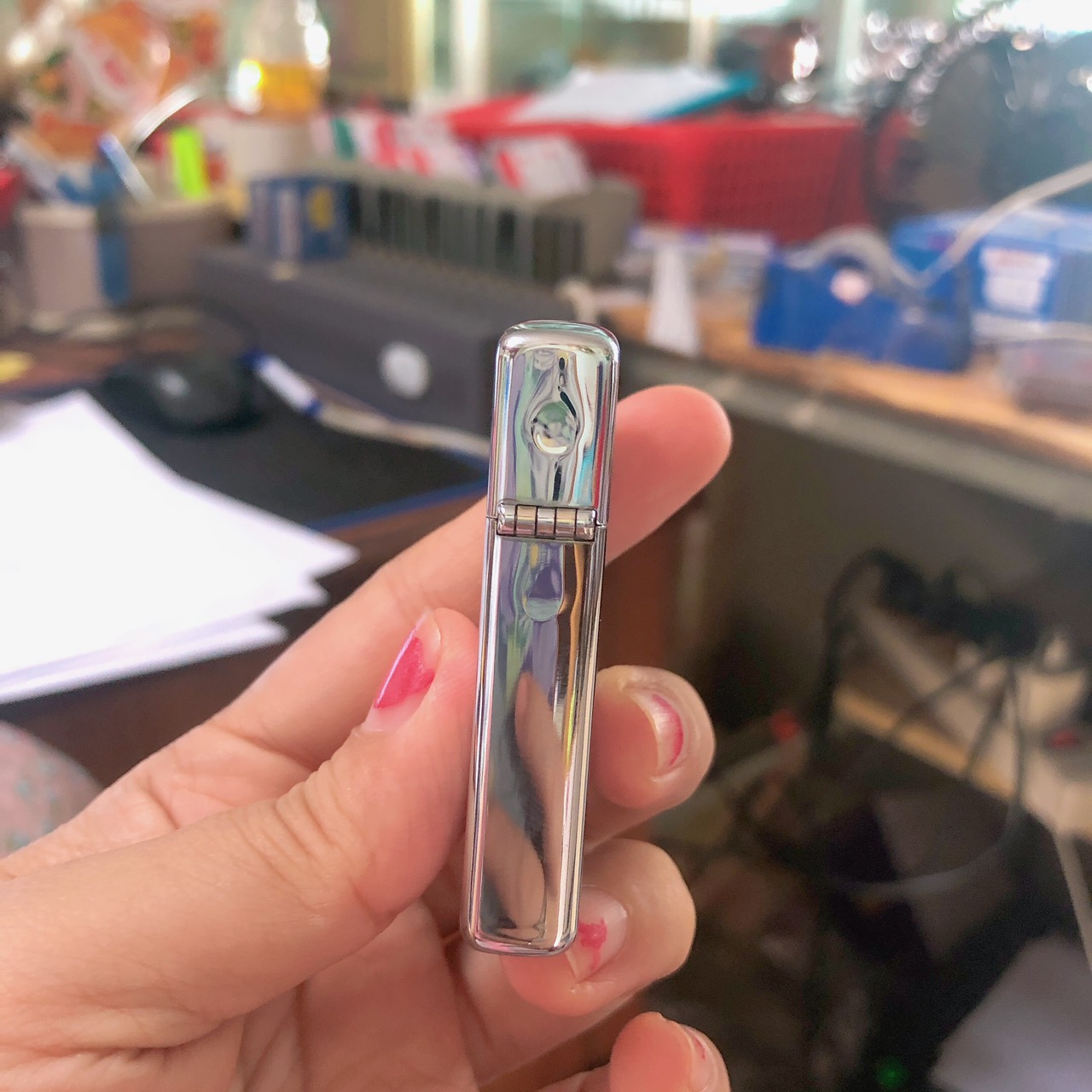 Bật lửa, hộp quẹt Zippo Mỹ Slim khắc ăn mòn Your Friends At Supra, sản xuất 2002, Hàng chính hãng