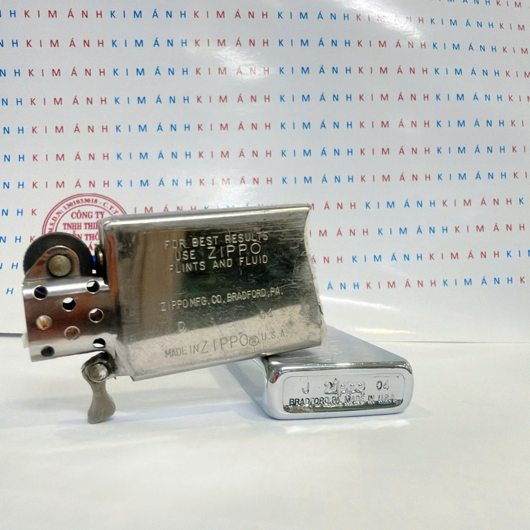 Bật lửa Zippo Mỹ Slim Brushed Chrome, hàng chính hãng có giấy nhập khẩu gửi kèm theo đơn hàng