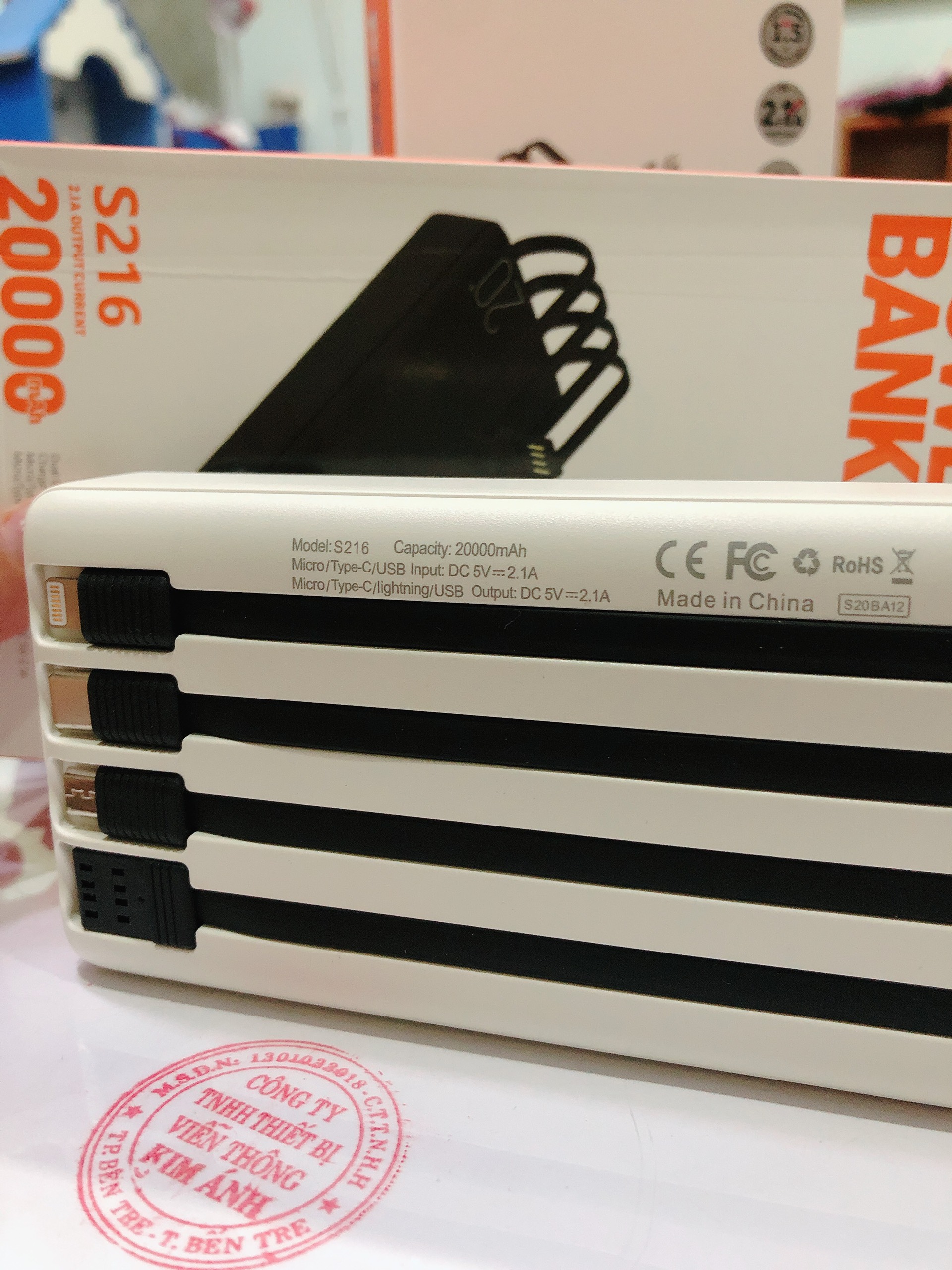 Sạc Dự Phòng SYC S216 20000 mAh kèm cáp sạc iPhone Android và Type-C