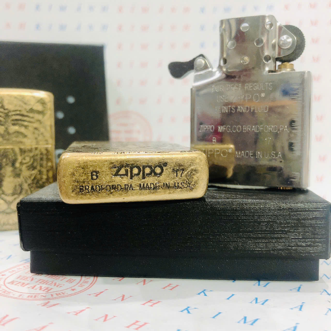 Bật lửa, hộp quẹt ZIPPO chủ đề Đầu Hổ giả cổ, Kim Ánh nhập hàng cao cấp vỏ bằng đồng có tem đỏ