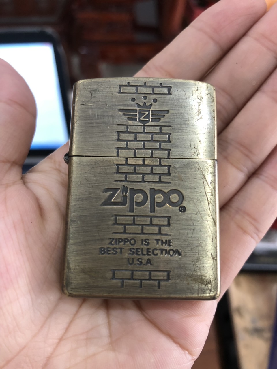 ZIPPO MỸ BRASS KHẮC ĂN MÒN CHỦ ĐỀ ZIPPO IS THE BEST SELECTION U.S.A -1997