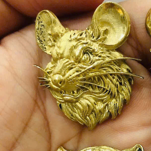 Eblem dán trang trí Zippo chủ đề 12 con giáp, chất liệu hợp đồng nguyên chất, hàng chuẩn zin Mỹ