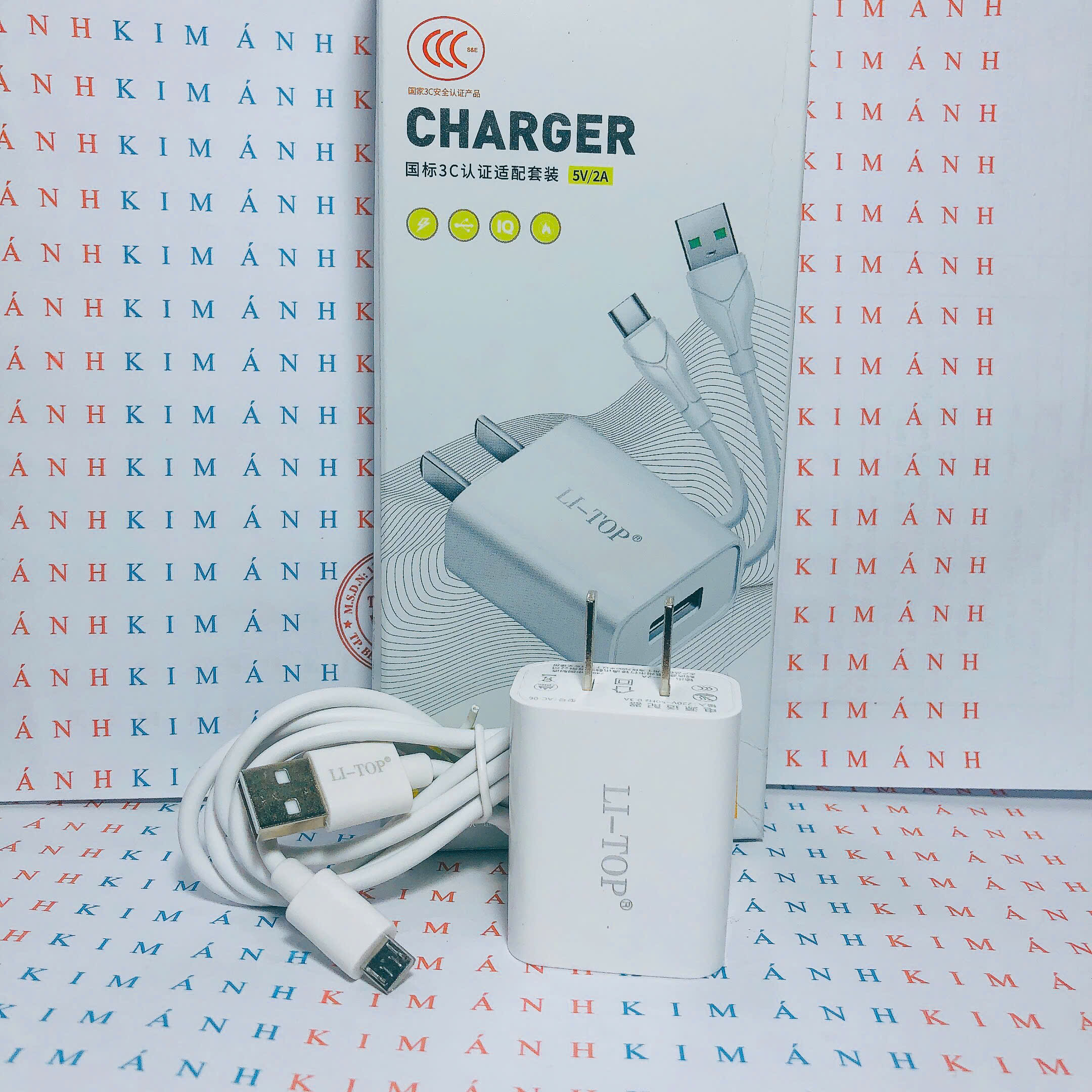 Bộ sạc Li-Top Rio Tinto AT06 5V- 2A chân Micro, chứng nhận 3C tiêu chuẩn quốc gia, bảo hành chính hãng 12 tháng