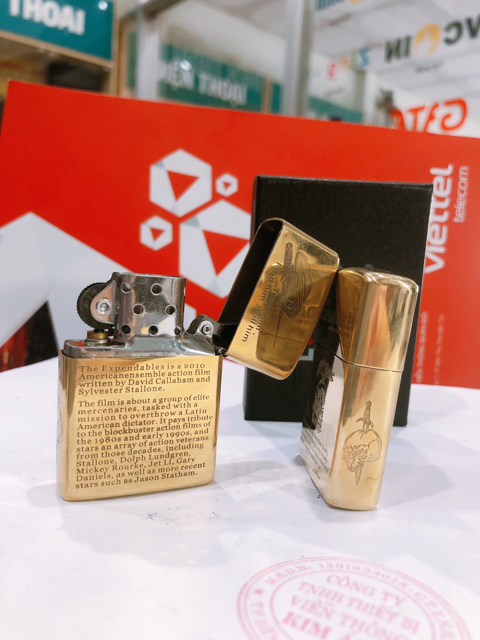 Bật lửa Zippo Armor vỏ dầy, khắc chìm Chim Đậu Đầu Lâu, hàng loại 1 vỏ bằng đồng có tem đỏ