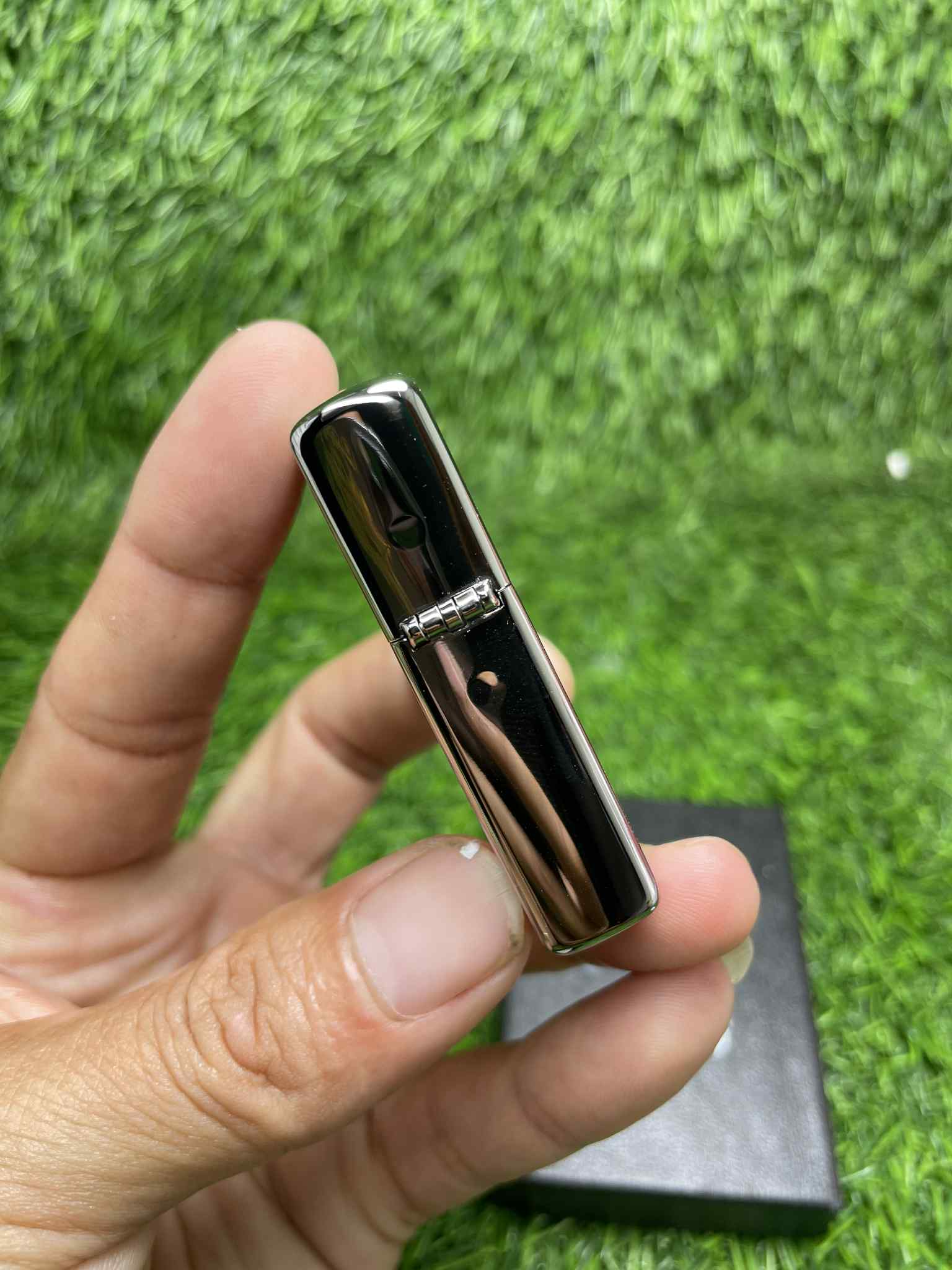 Bật lửa Zippo Mỹ Brushed Chrome, Cam kết hàng chính hãng có giấy Hải quan gửi kèm đơn hàng