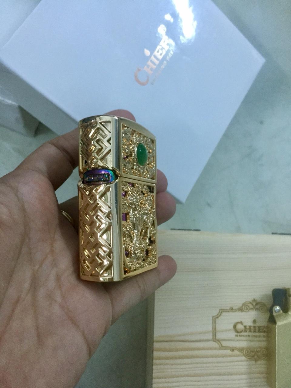 QUẸT CHIEF HÌNH KÌ LÂN KHẢM ĐÁ