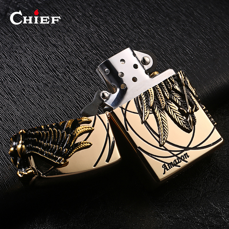 Bật lửa Chief đắp nổi chủ đề Nữ Chiến Binh màu vàng, Hàng loại 1 vỏ bằng đồng