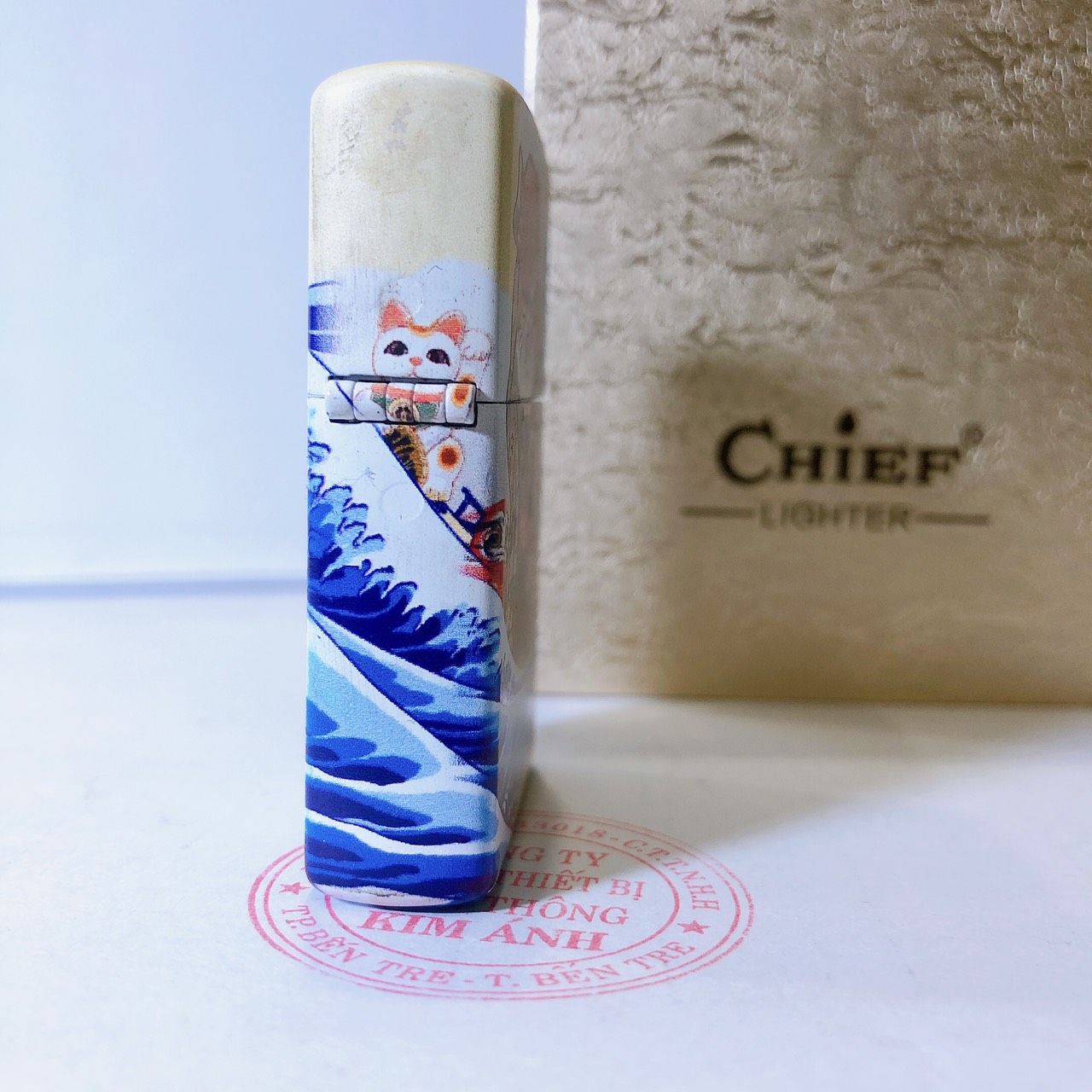 Hộp quẹt, bật lửa Chief đồng nguyên chất chủ đề Mèo May Mắn, hàng loại 1 cao cấp vỏ bằng đồng