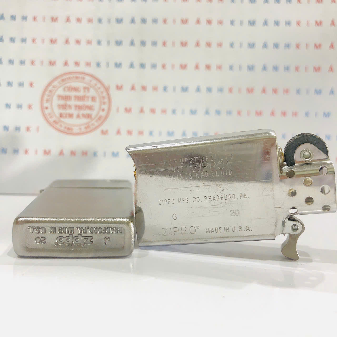 Bật lửa Zippo Slim Satin Chrome mộc đáy ngược, hàng chính hãng có giấy Hải quan gửi kèm đơn hàng