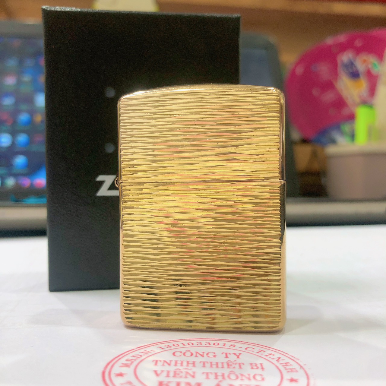 Bật lửa, hộp quẹt Zippo Mỹ Brass Armor Brass Wave làn sóng 2 mặt, Hàng chính hãng