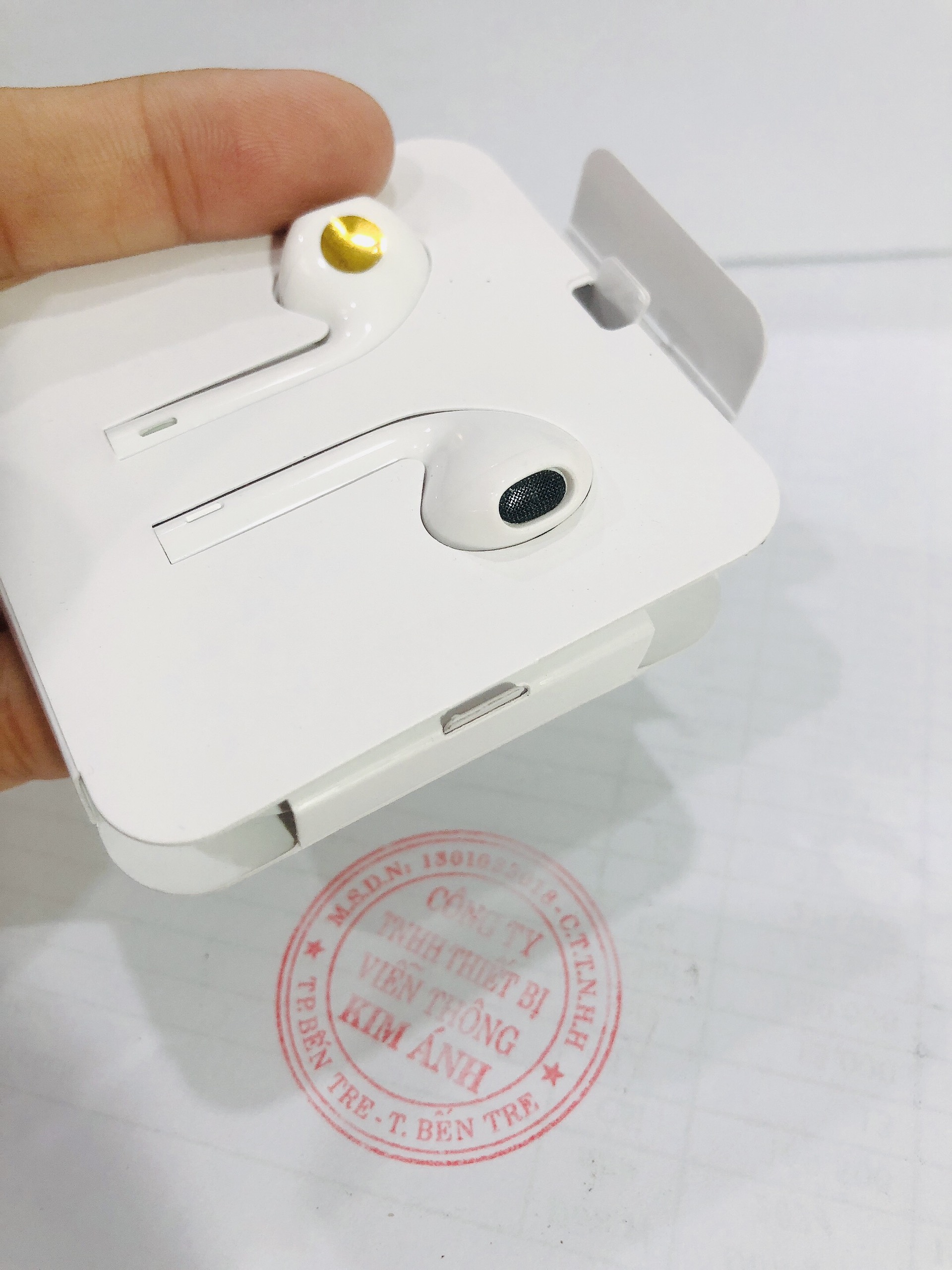 Tai nghe Iphone 15 Full Box có dây chân Type C, hàng linh kiện nghe hay bảo hành 1 năm