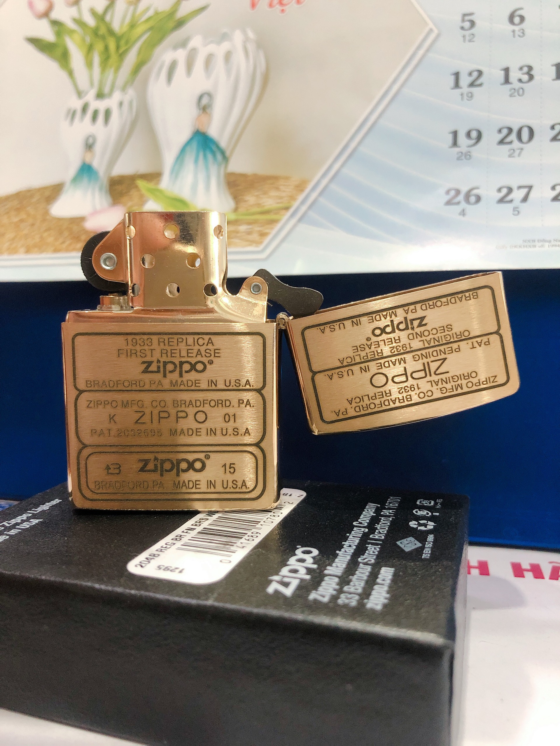 Bật lửa Zippo Mỹ 204B, Khắc ăn mòn 2 mặt bản mộc đáy Zippo, Hàng chính hãng