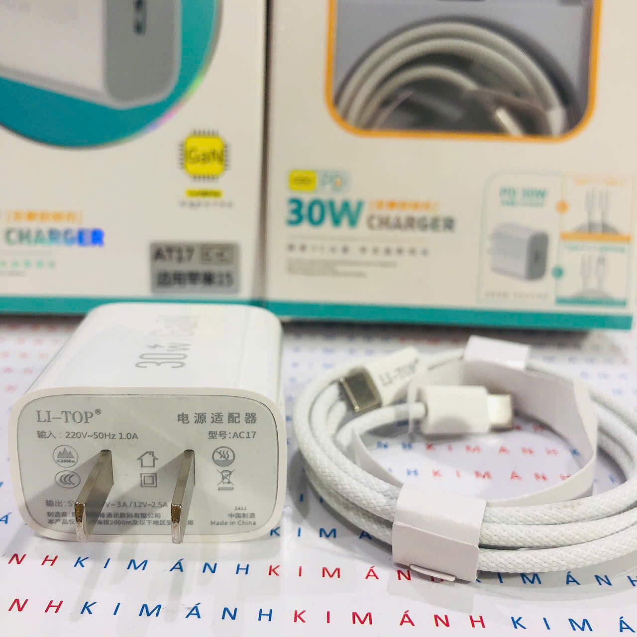 Bộ sạc nhanh LI-TOP GaN AT17 chân Type C công suất PD 30W, có chứng nhận 3C tiêu chuẩn quốc gia, hàng chính hãng