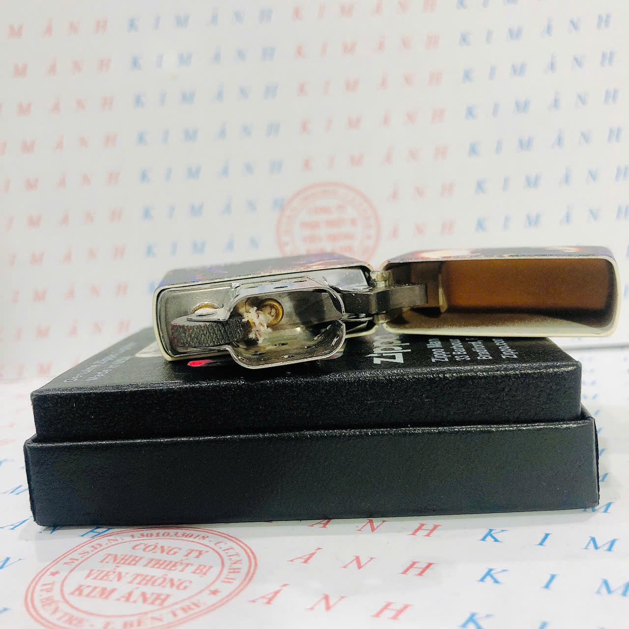 Bật lửa, hộp quẹt Zippo Mỹ, Brass phủ sơn chủ đề Thổ Dân 2, hàng chính hãng có giấy Hải Quan đi kèm