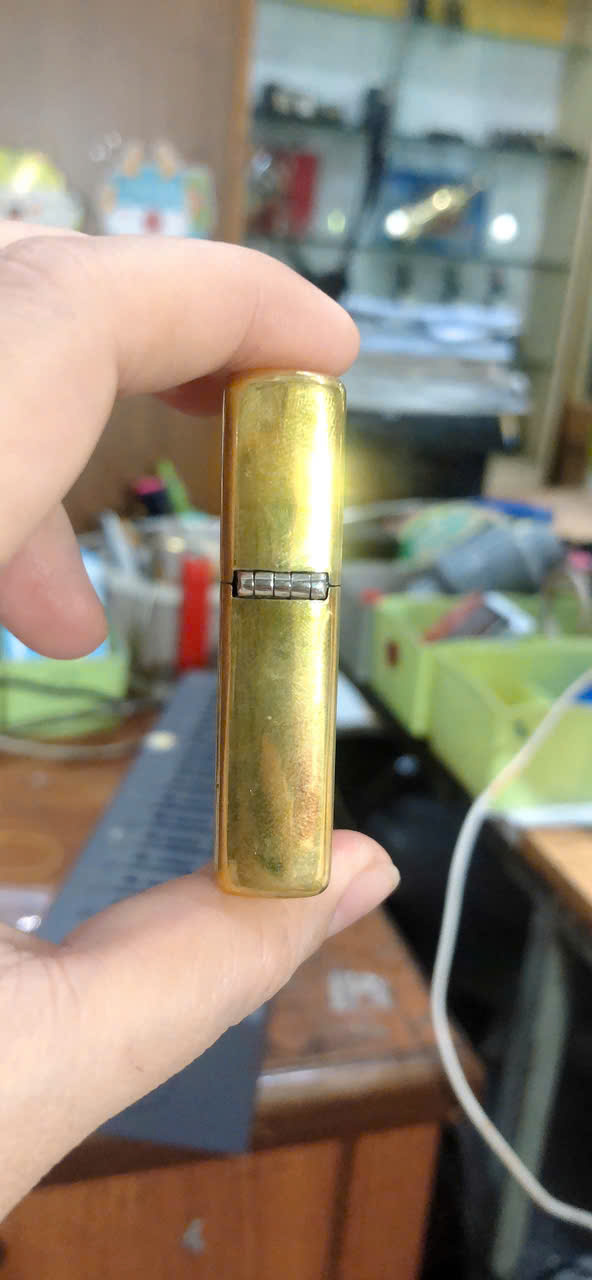 Hộp quẹt Zippo Mỹ BOSS COFFEE Brass đồng, XIV la mã sản xuất 1998, Hàng chính hãng