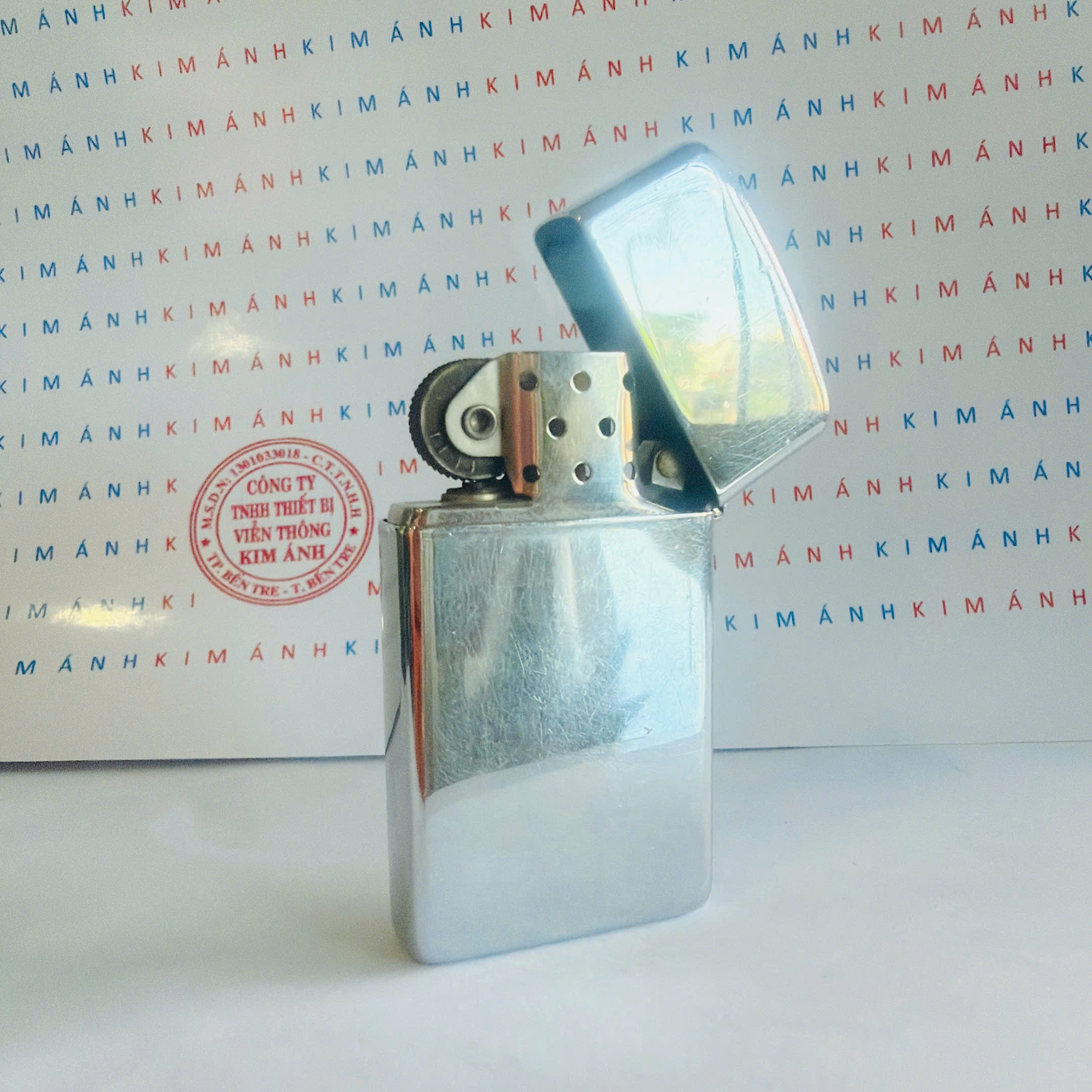 Bật lửa Zippo Slim Mỹ Chủ đề HAWAII Mộc Ngược Hiếm Gặp Sản Xuất 1992, hàng chính hãng có giấy Hải quan gửi kèm đơn hàng