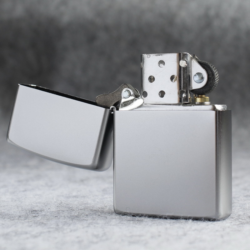 Bật lửa, hộp quẹt Zippo Mỹ Satin Chrome (mã 250) vân nhám chống trầy , hàng chính hãng  có giấy Hải Quan kèm đơn hàng