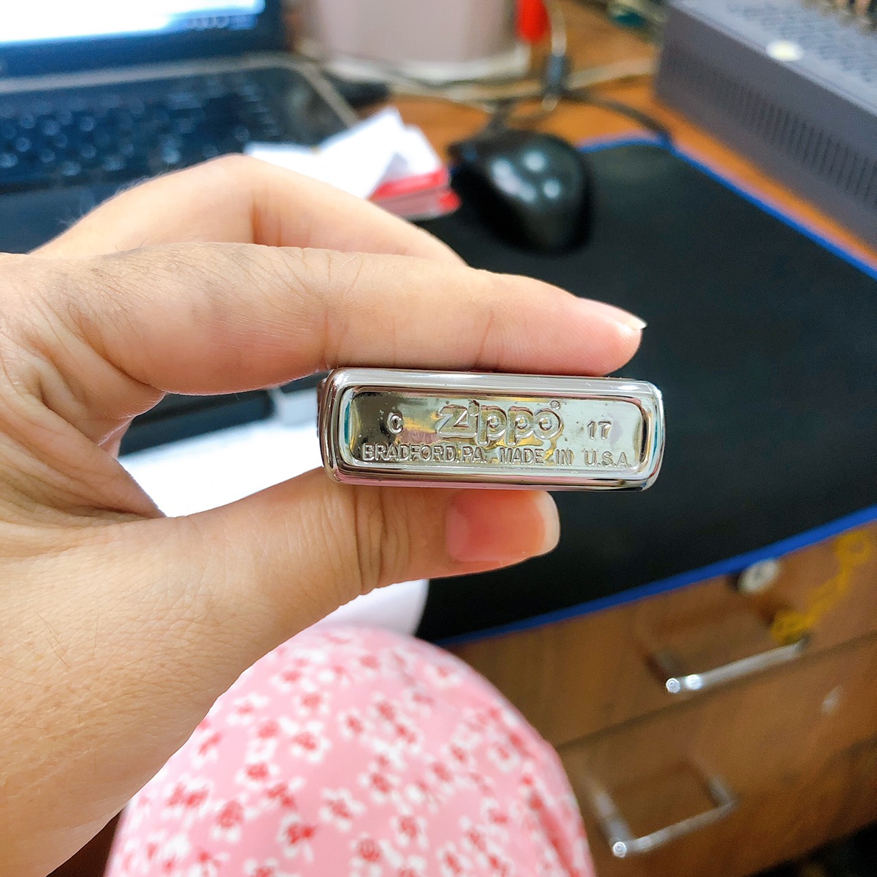 Bật lửa Zippo Mỹ mã 250 high polish chrome trơn bóng, Hàng chính hãng