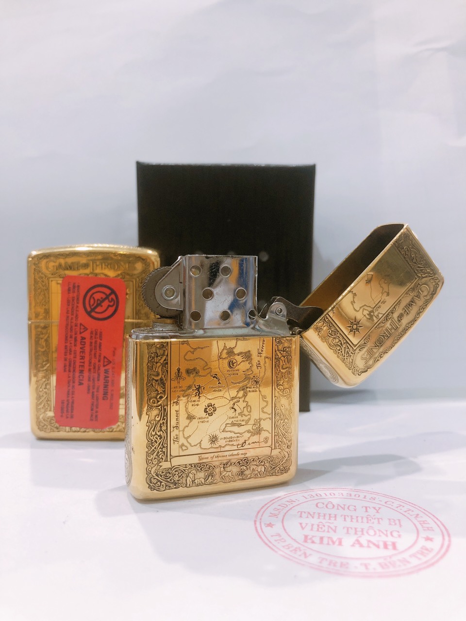Bật lửa Zippo Armor vỏ dầy, khắc chìm Bản Chỉ Dẫn GAME OF THRONES, Hàng loại 1 vỏ bằng đồng có tem đỏ