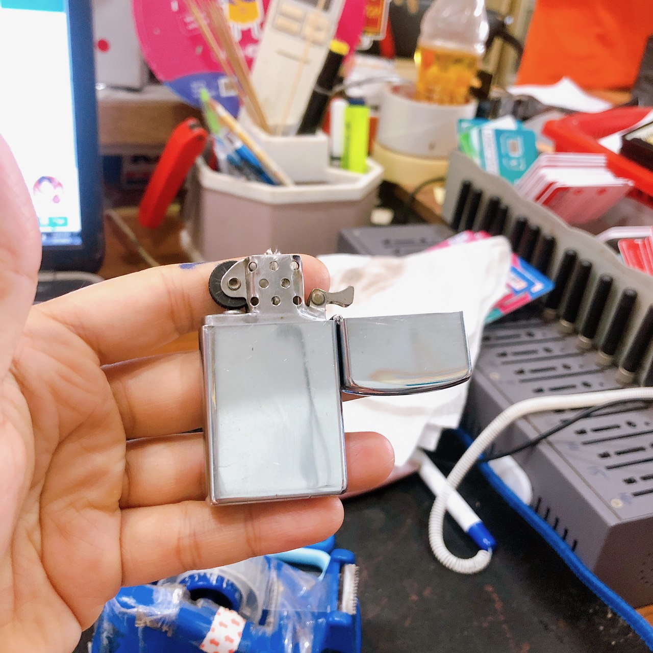 Hộp quẹt, bật lửa Zippo MỸ high polish chrome khắc ăn mòn Beller, sản xuất 1965, Hàng chính hãng