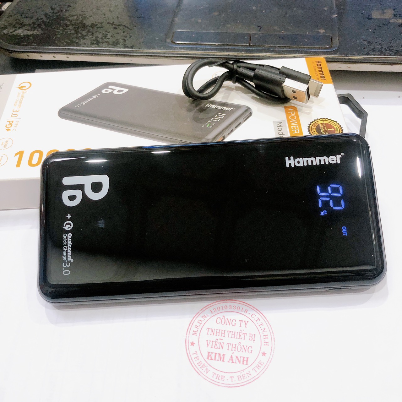 Pin sạc dự phòng Hammer (HP1) 10.000 mAh, sạc nhanh QC 3.0, PD 20w, màn hình LCD hiển thị pin, Hàng chính hãng