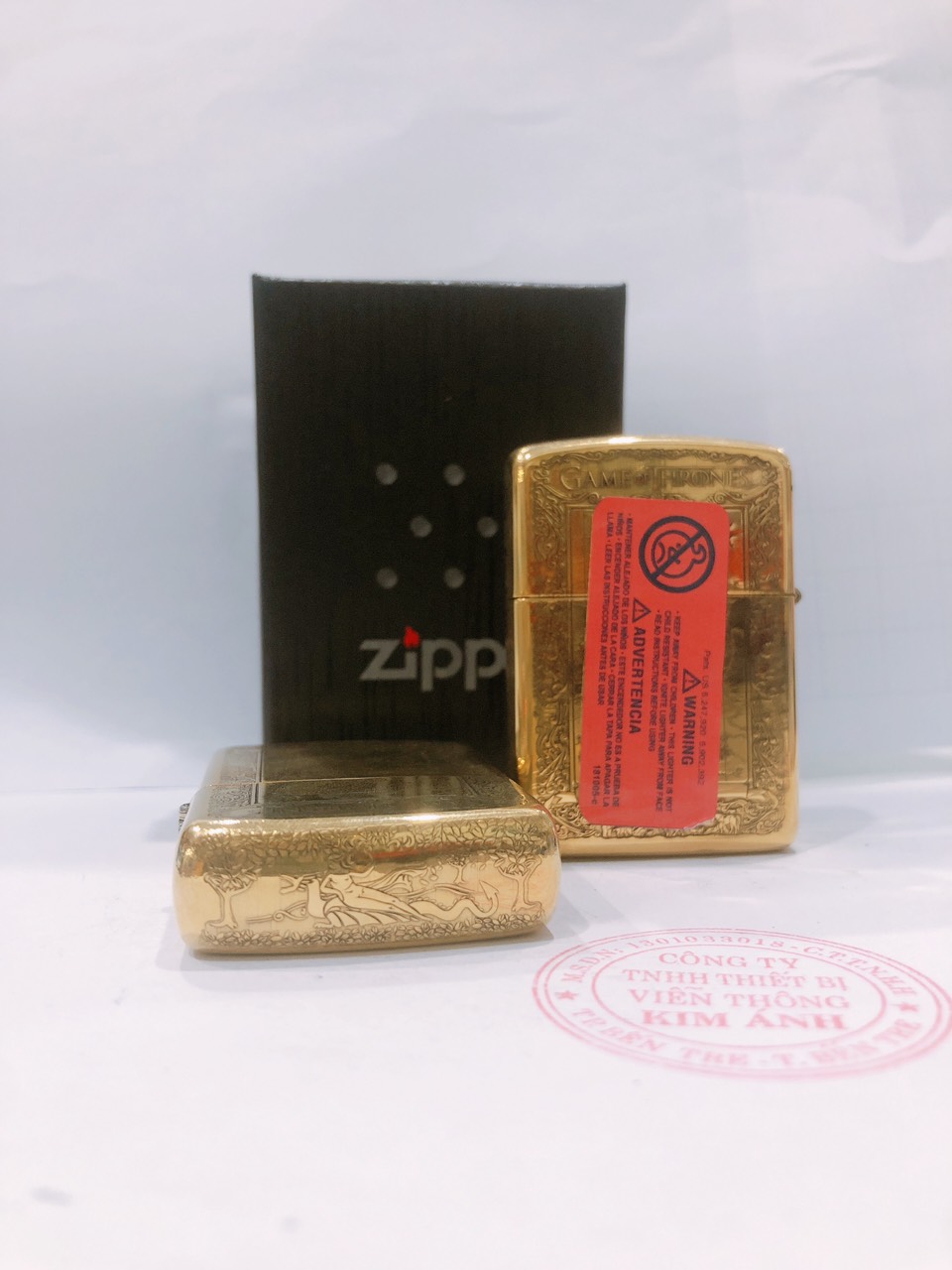Bật lửa Zippo Armor vỏ dầy, khắc chìm Bản Chỉ Dẫn GAME OF THRONES, Hàng loại 1 vỏ bằng đồng có tem đỏ
