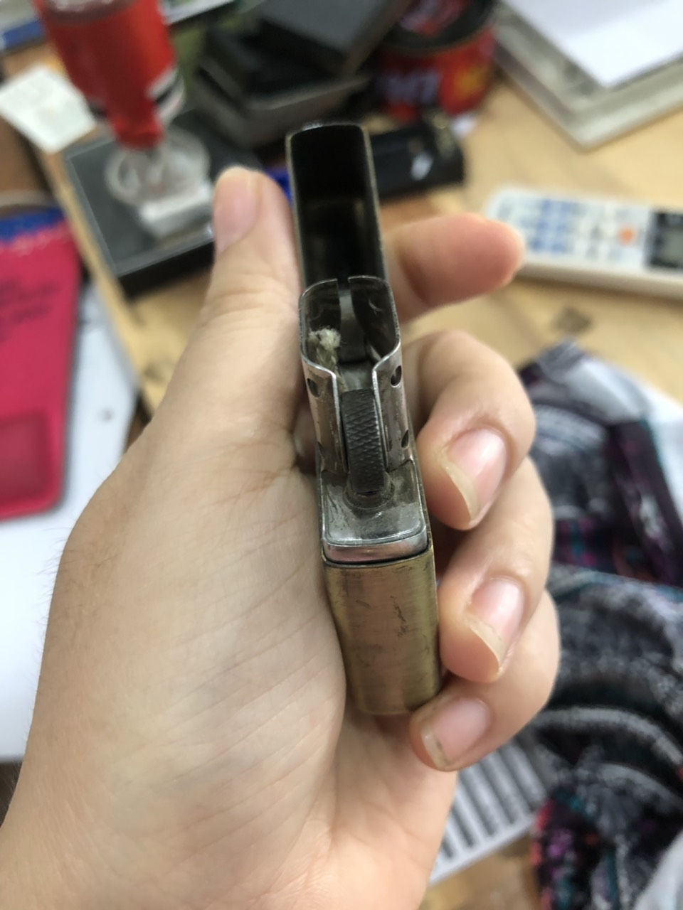 ZIPPO MỸ BRASS KHẮC ĂN MÒN CHỦ ĐỀ ZIPPO IS THE BEST SELECTION U.S.A -1997