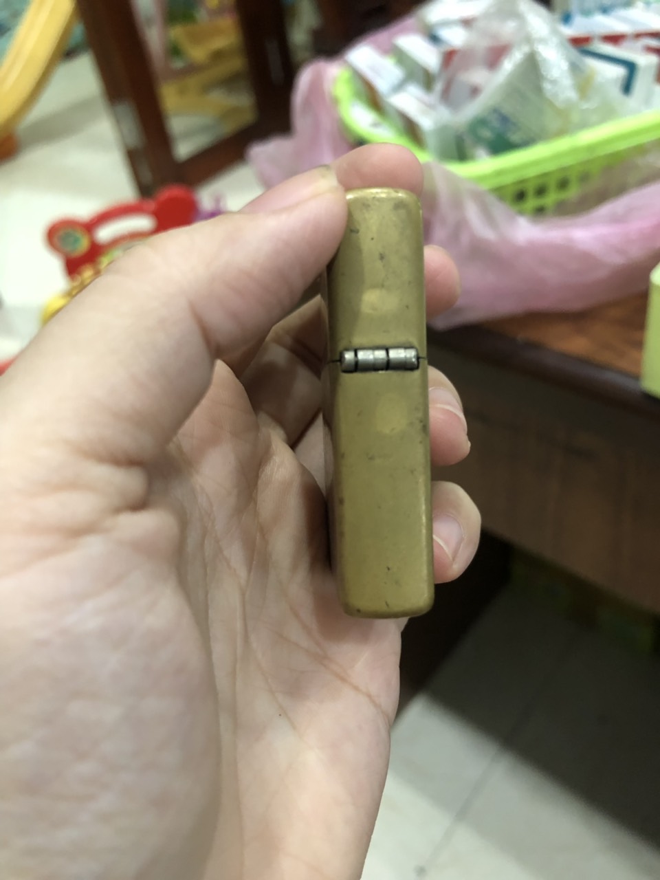 ZIPPO MỸ BRASS - ĐAY LỒI- CHỦ ĐỀ CHỮ KÝ GIÁM ĐỐC TY ZIPPO QUA CÁC GIAI ĐOẠN