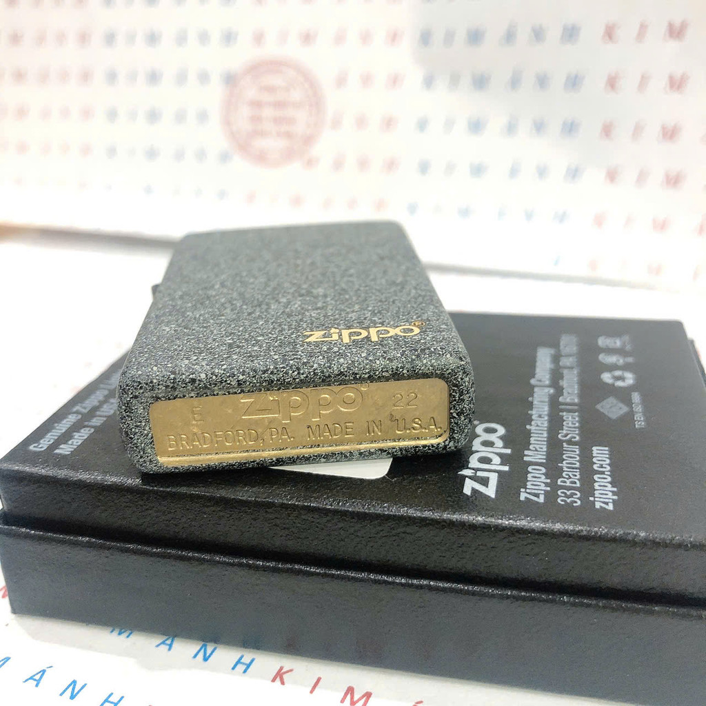Bật lửa, hộp quẹt Zippo Mỹ đen mờ (mã 211ZL) chống trầy, hàng chính hãng do Kim Ánh nhập khẩu có giấy Hải Quan đi kèm