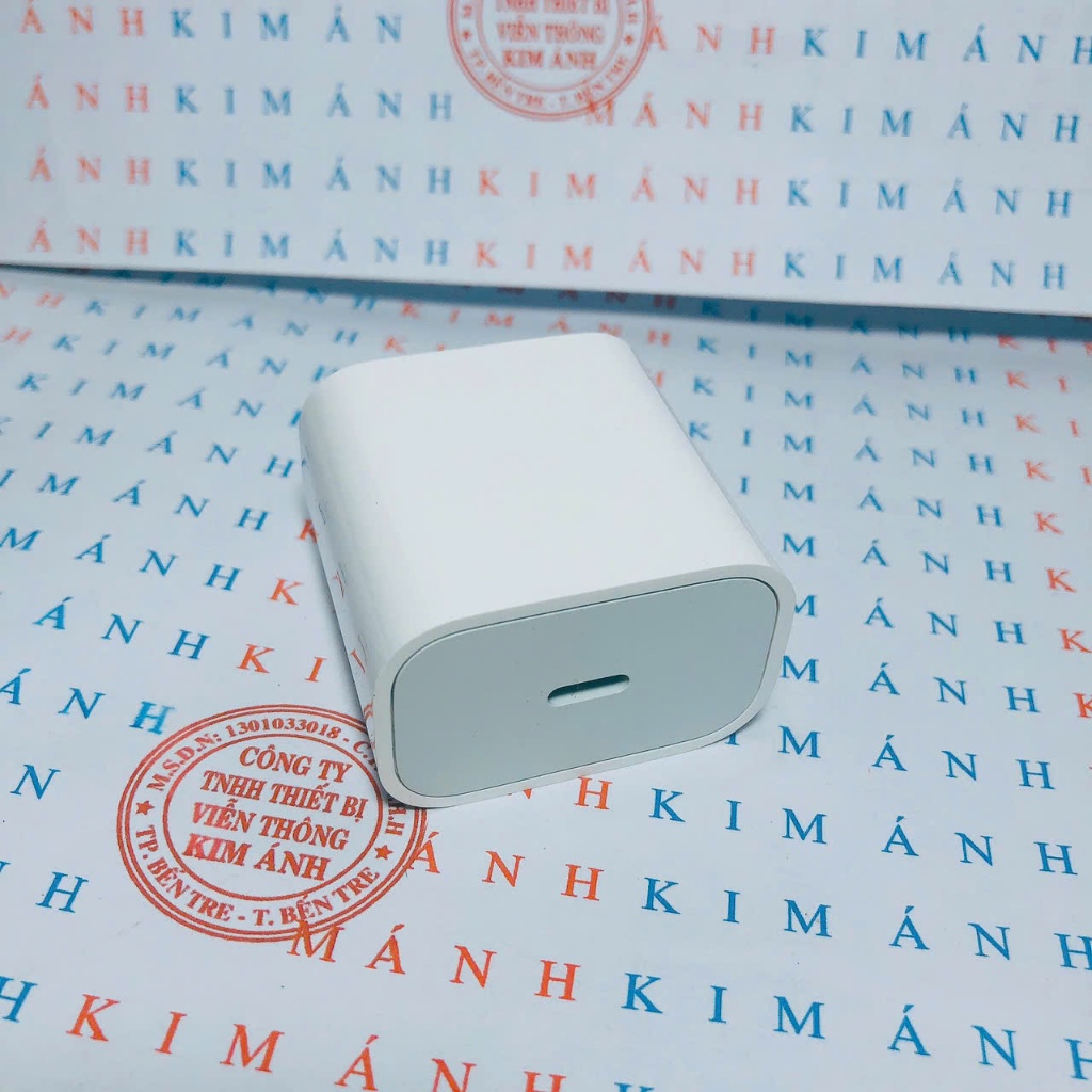 Củ sạc nhanh PD 20W dùng cho Iphone, chân đồng, chống cháy, nặng 54gram, bảo hành 12 tháng, được dùng thử 30 ngày