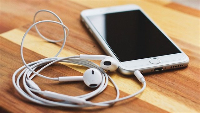 Cổng 3.5mm đã đi đâu? Nhìn lại quyết định gây tranh cãi nhất lịch sử smartphone