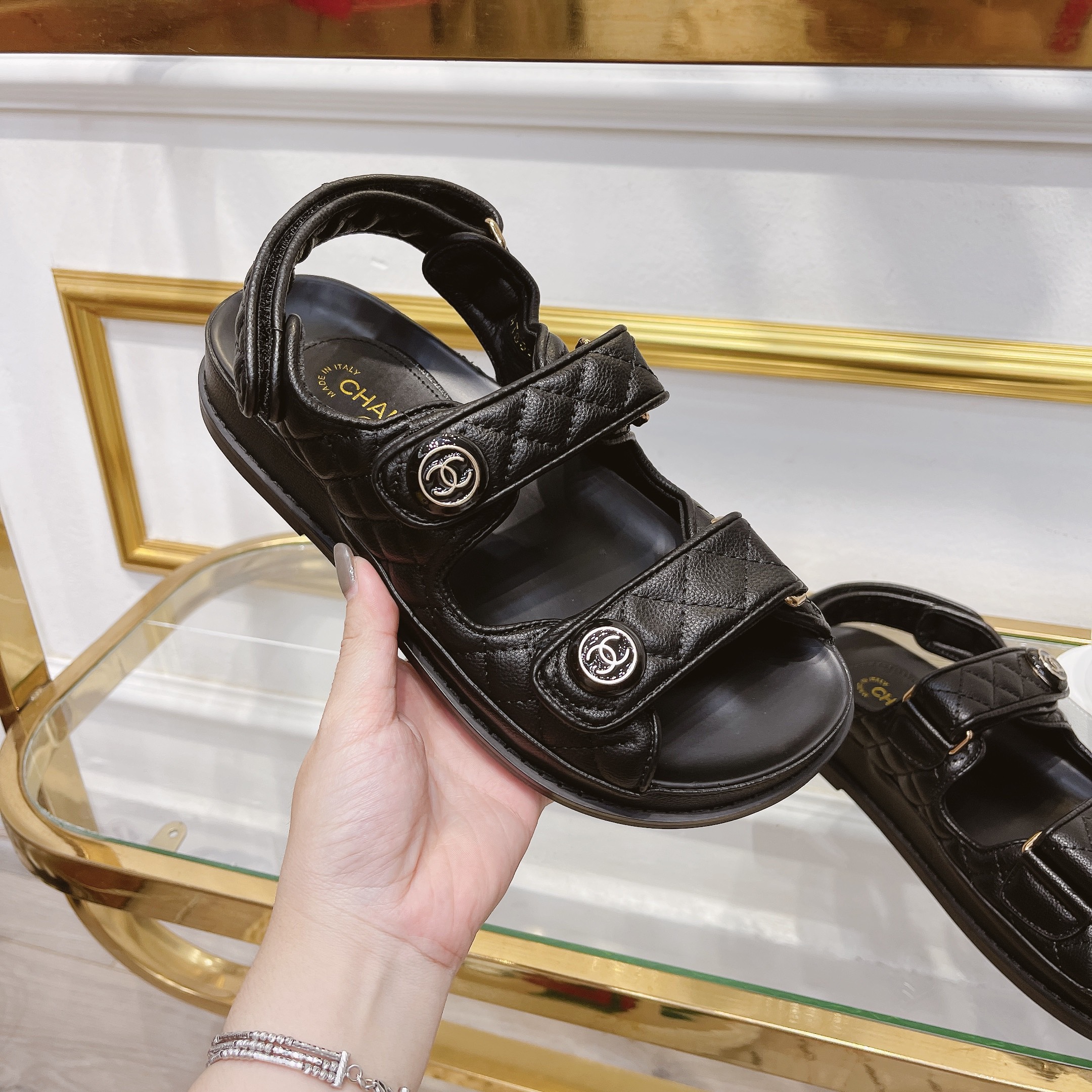 SANDAL CHANEL ĐEN