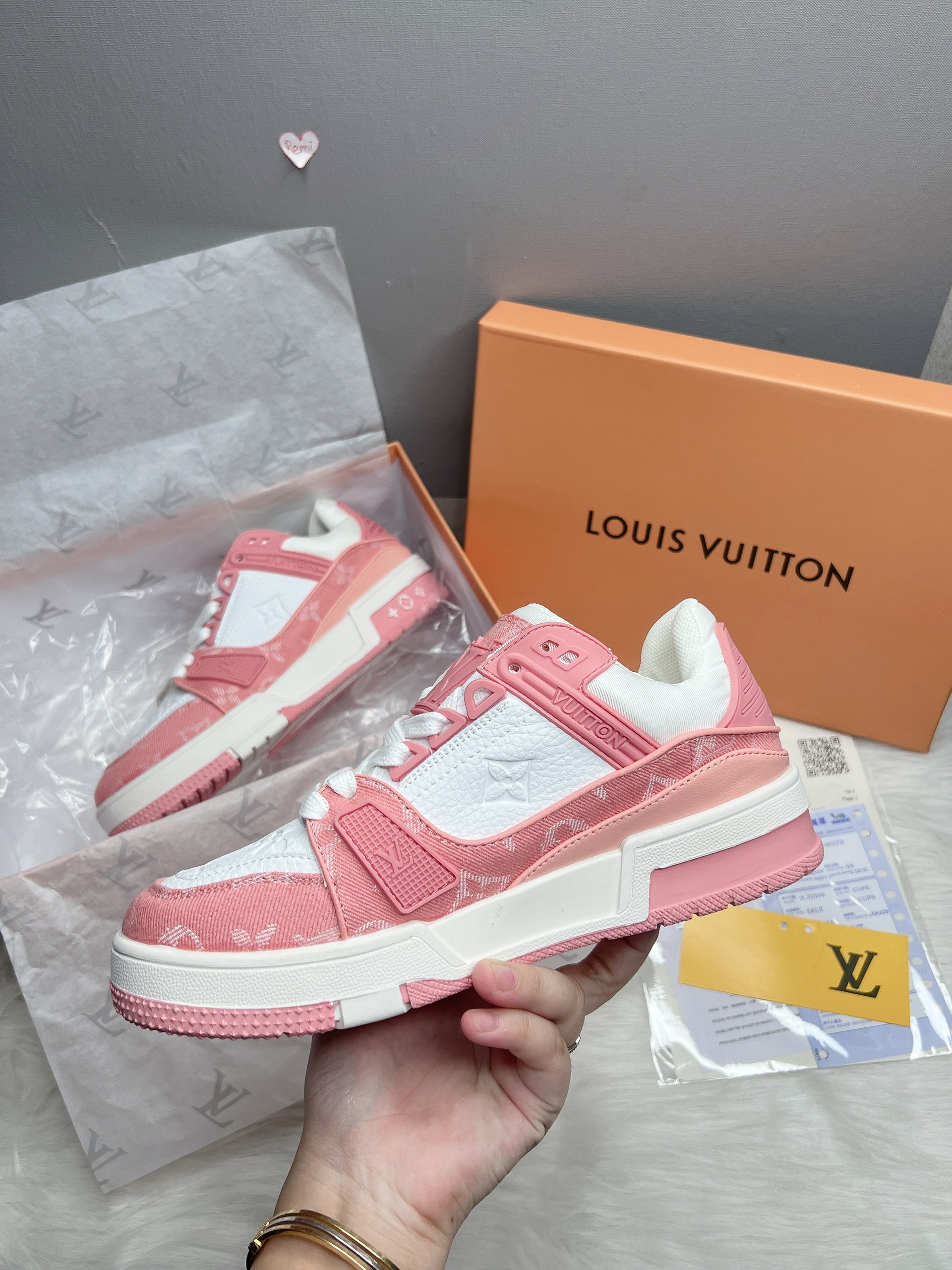 LV HỒNG BABY