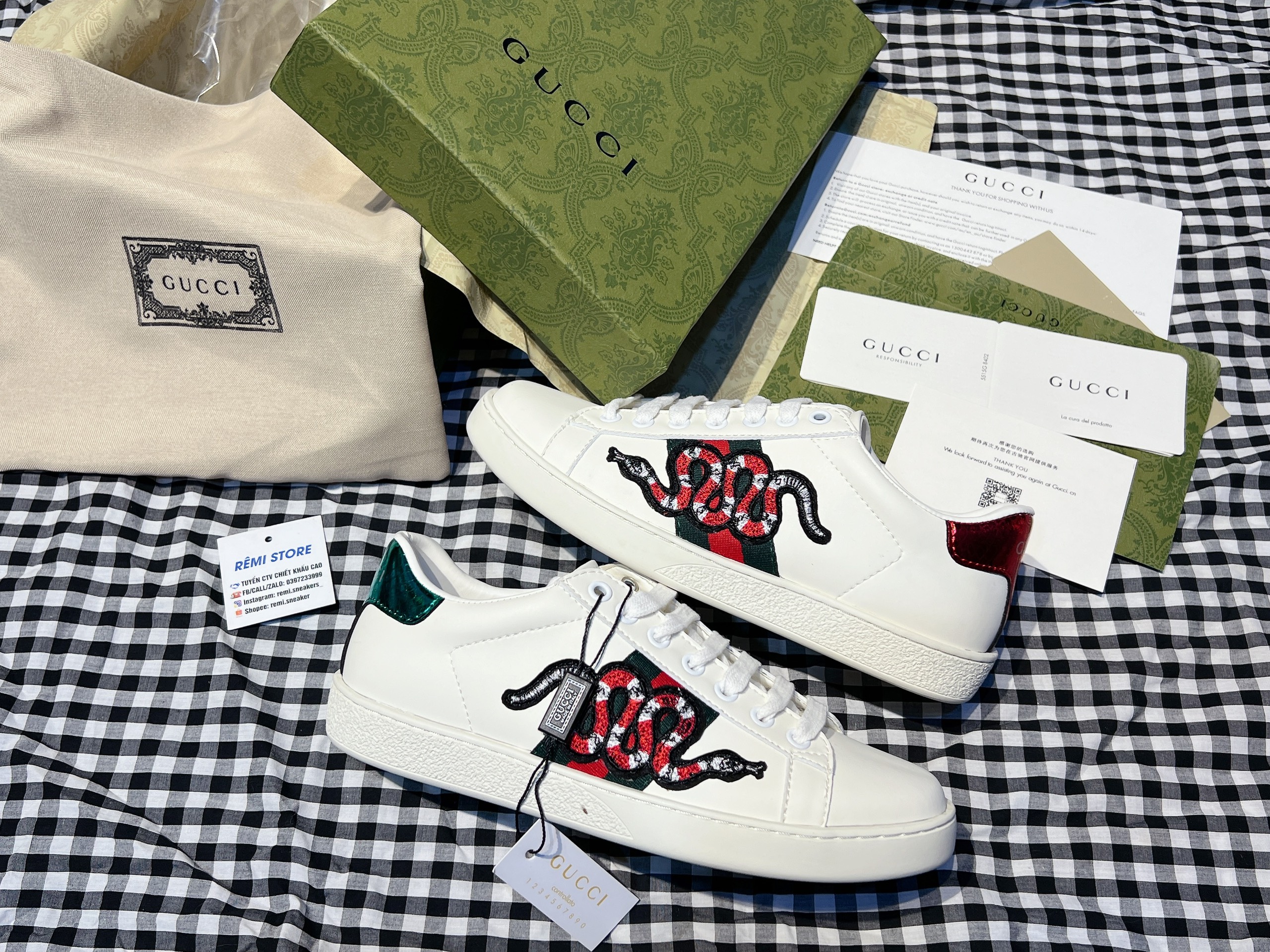 GUCCI RẮN THÊU sale