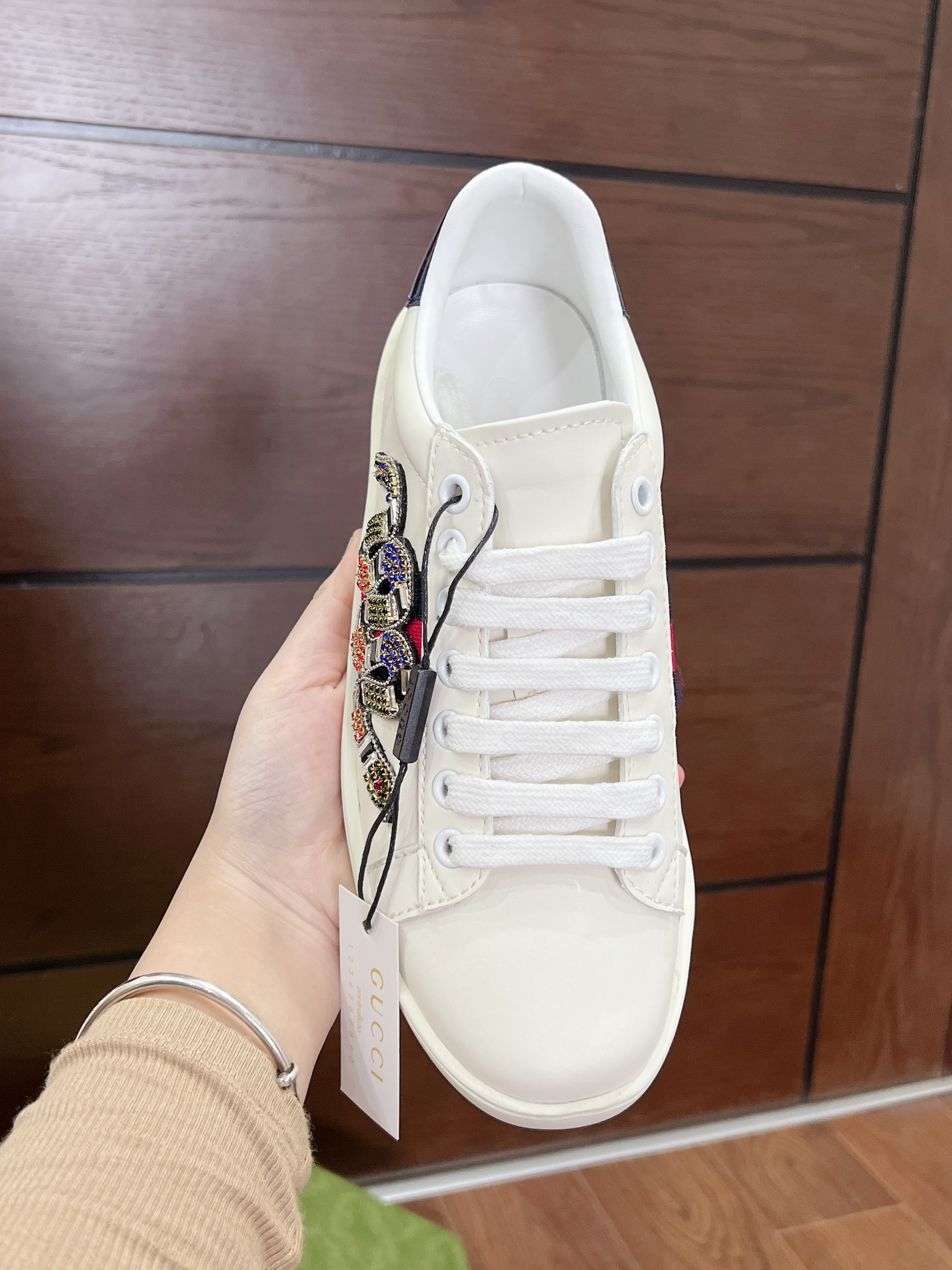 GUCCI RẮN ĐÁ sale
