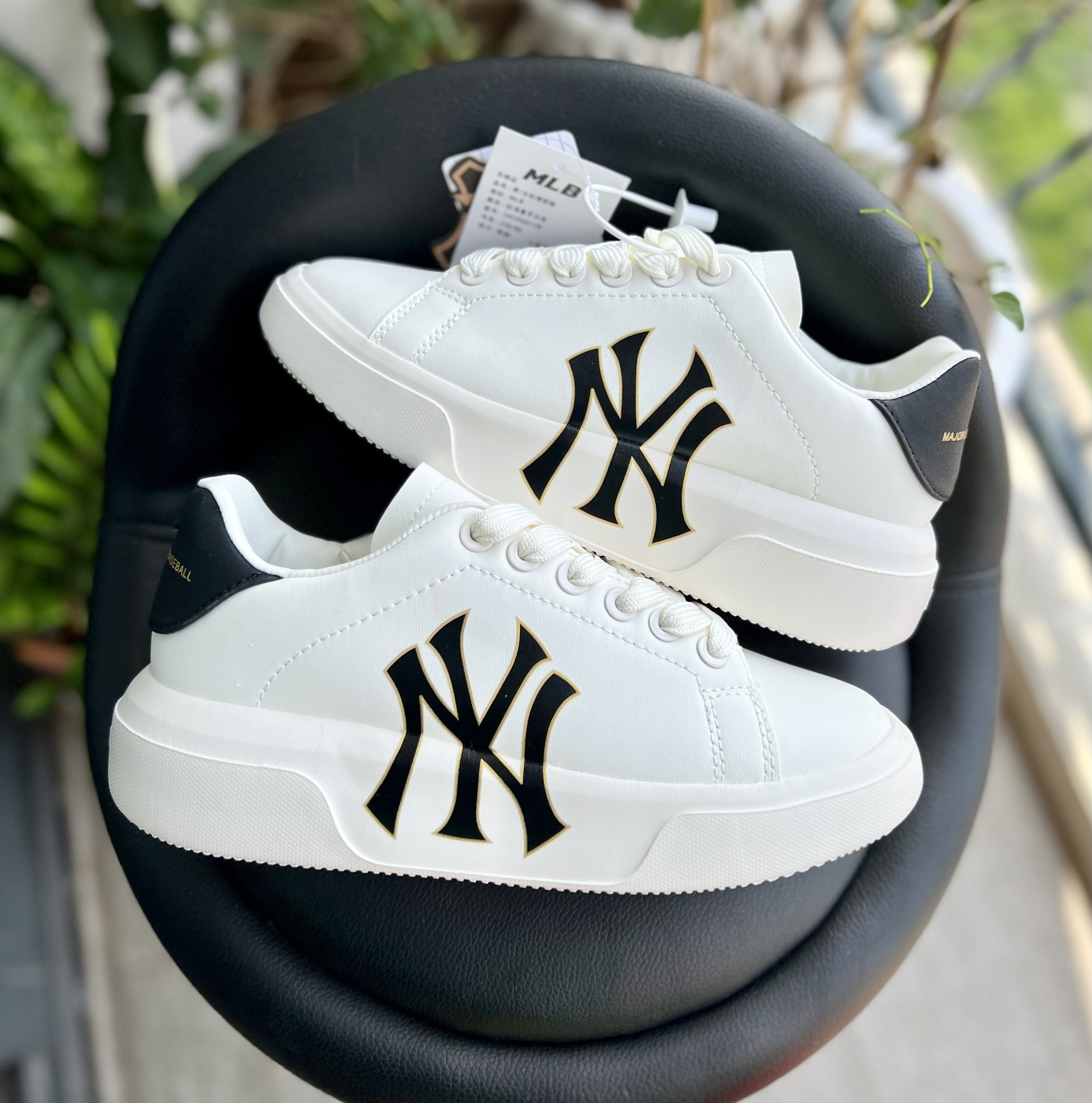 MLB Chunky Classic Heel Dia Monogram Black Shop Tú Shoes