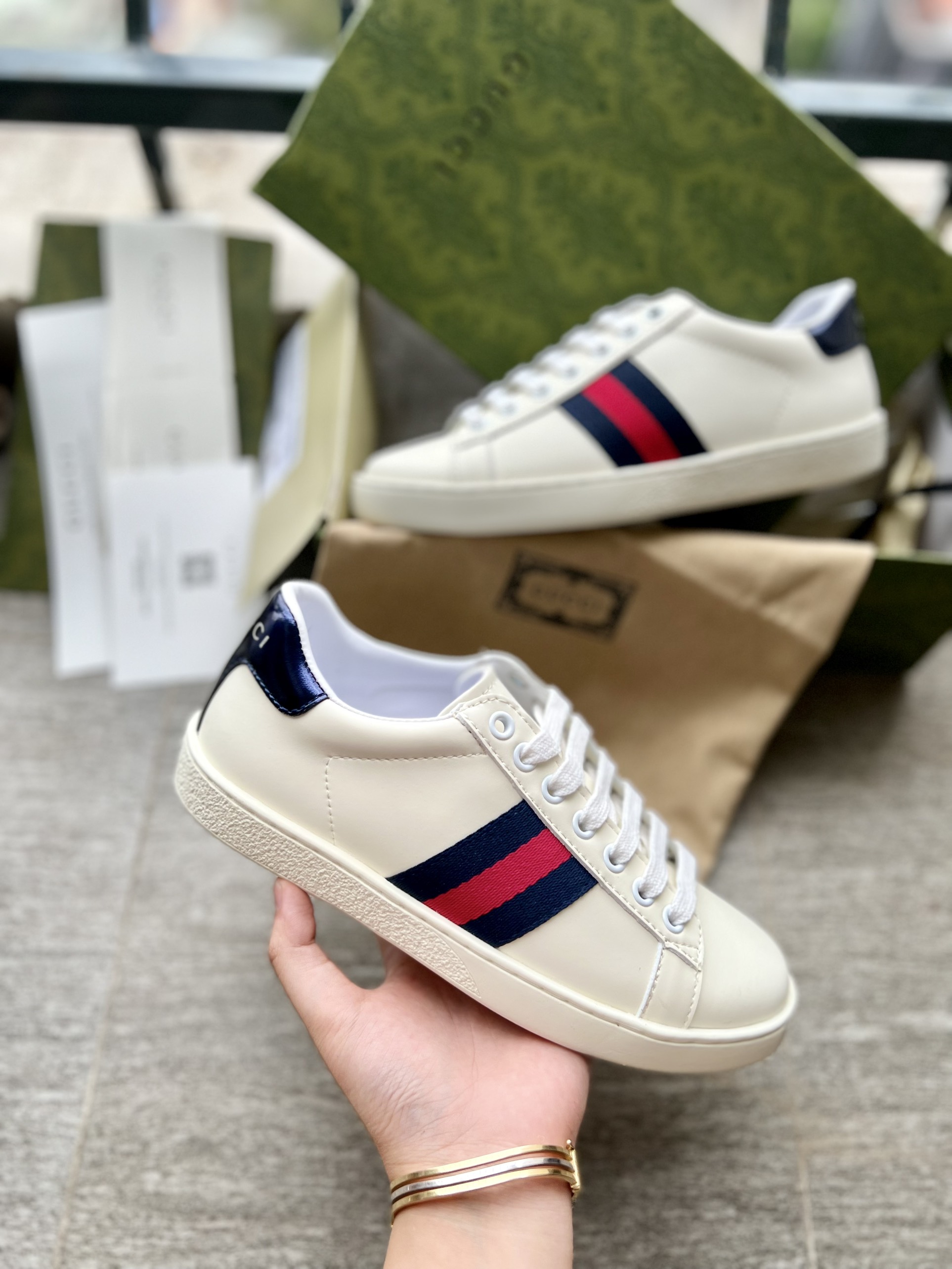 GUCCI ACE TRƠN sale
