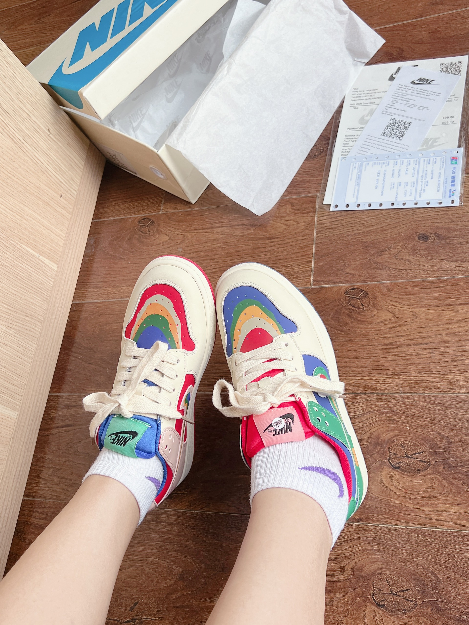 NIKE CẦU VỒNG 7 MÀU THẤP