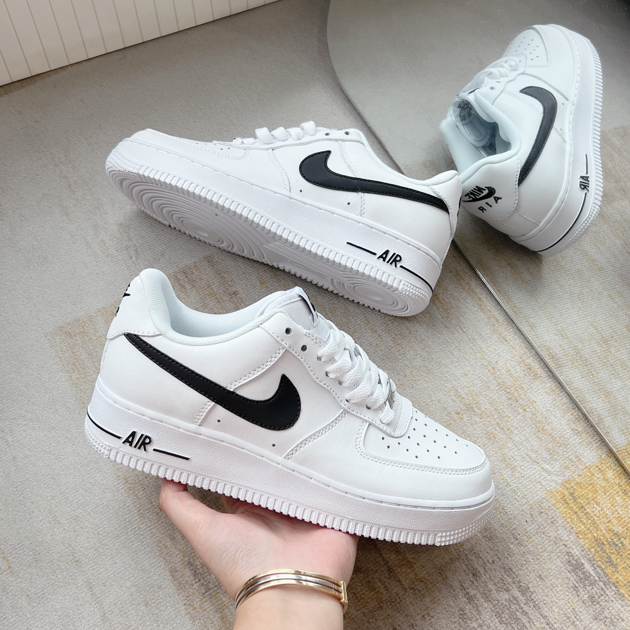 AF1 VẠCH ĐEN