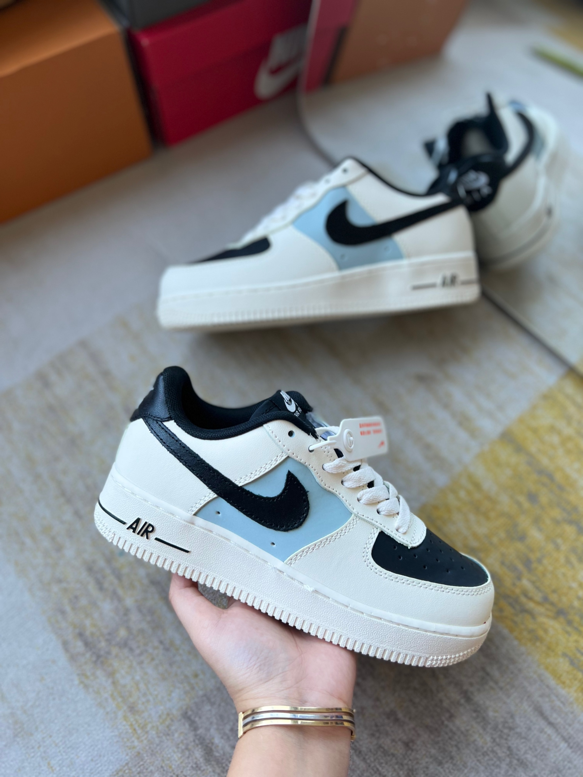 AF1 XÁM ĐEN KEM