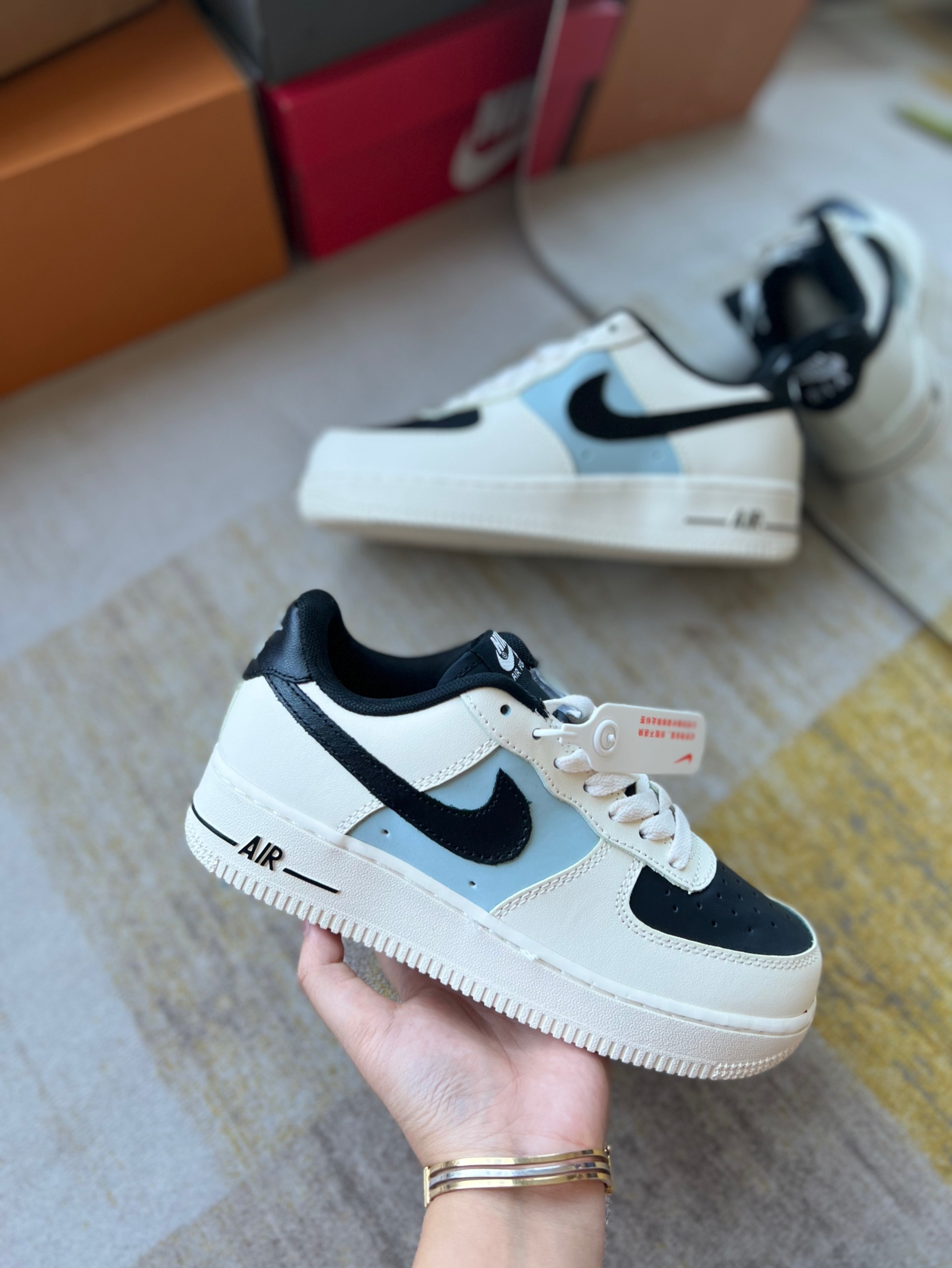 AF1 XÁM ĐEN KEM