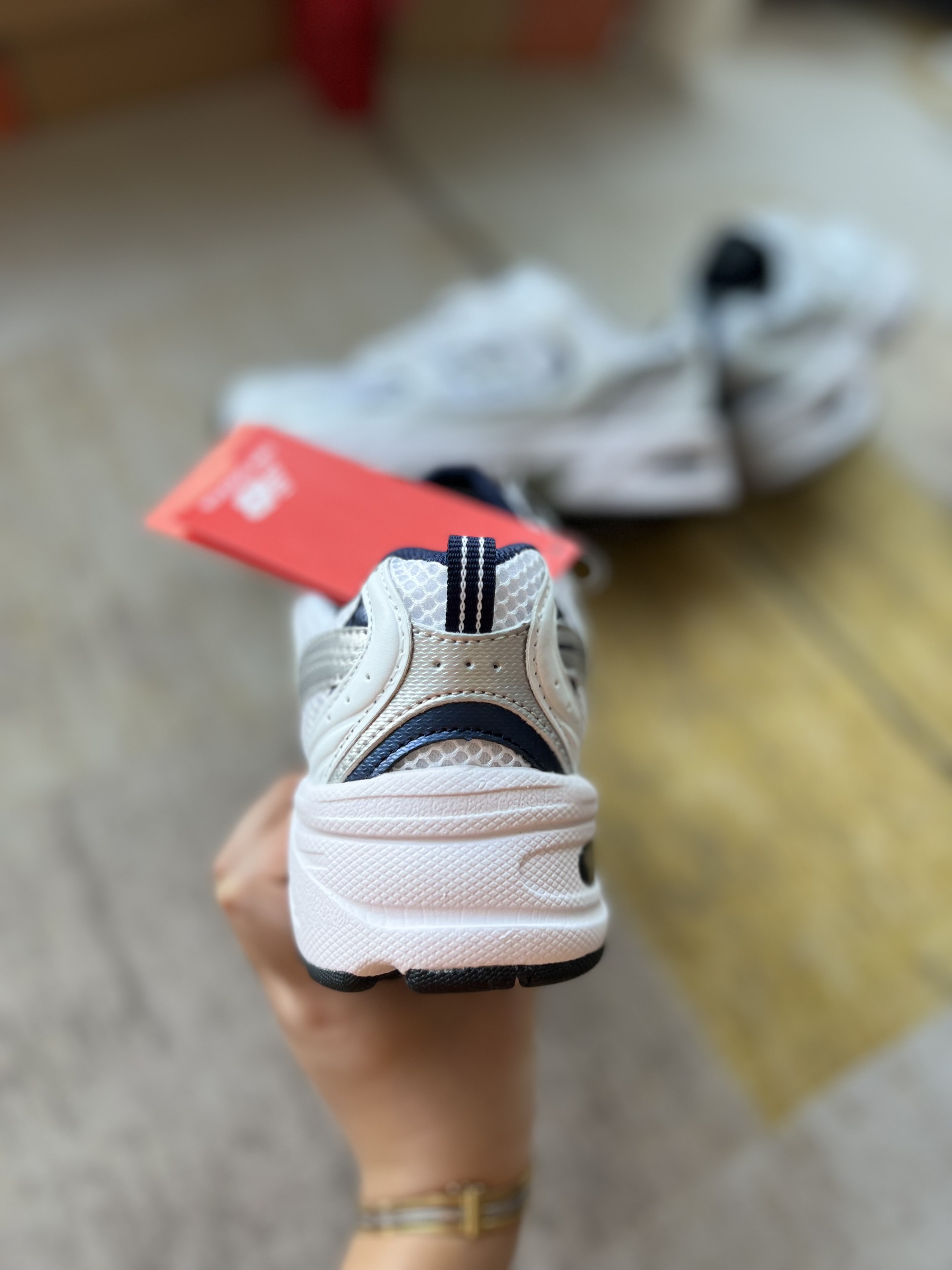 NB530 bạc