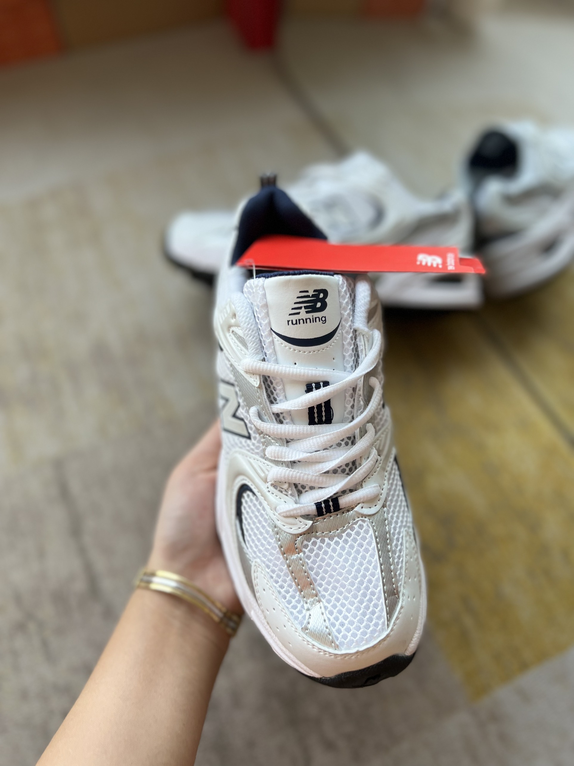 NB530 bạc