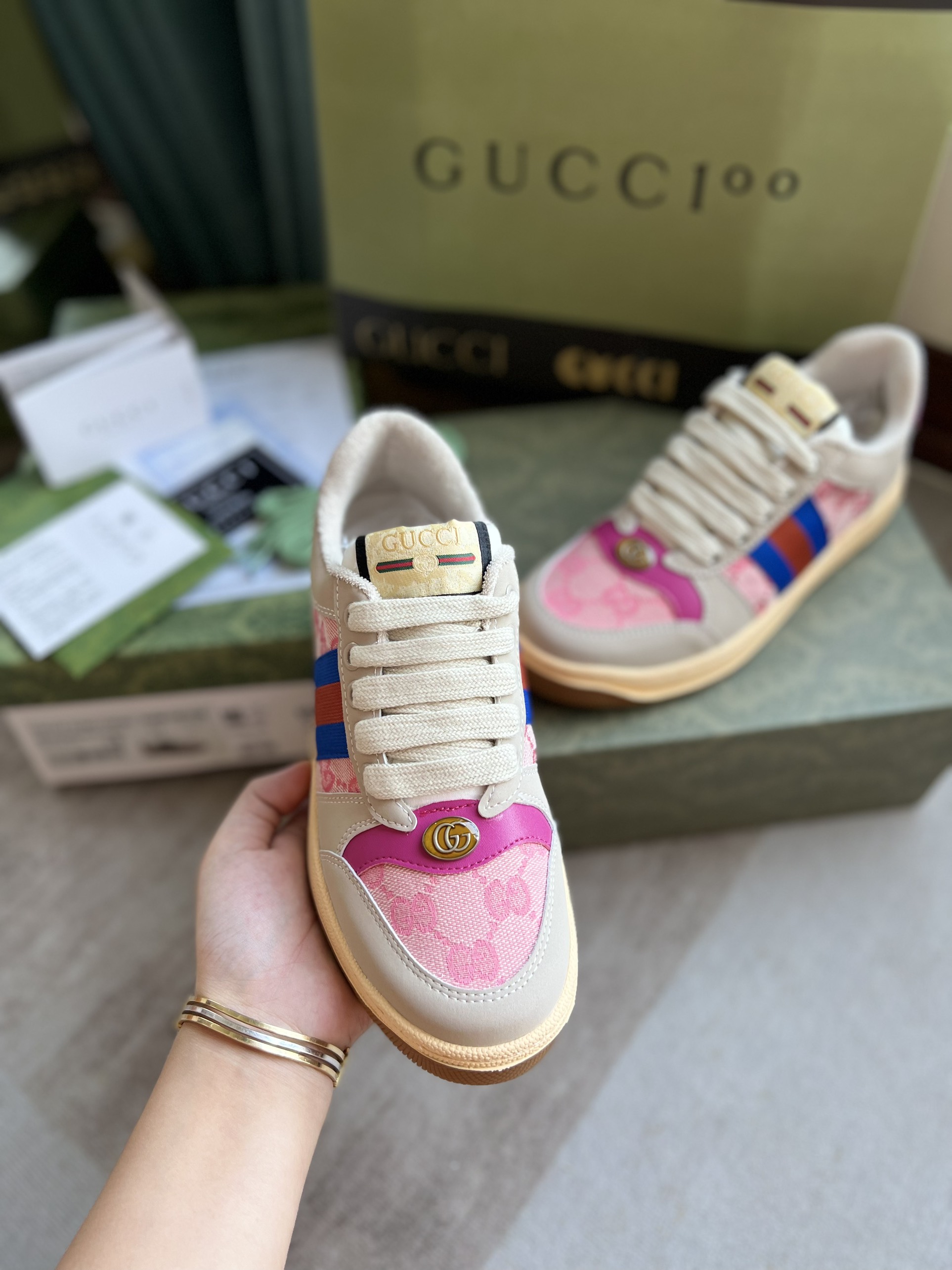 GUCCI ST HỒNG