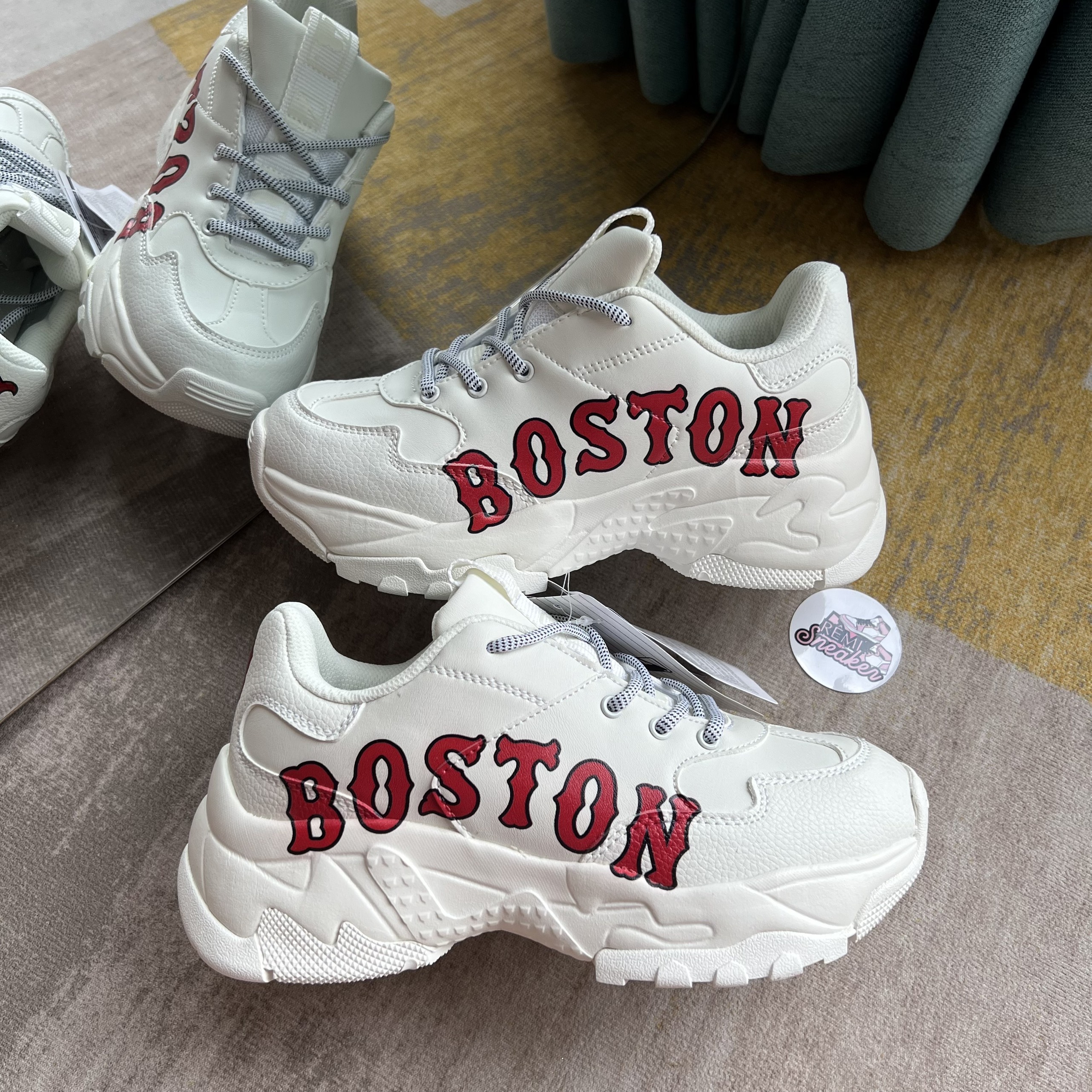 Mua Giày Sneaker MLB Big Ball Chunky P Boston Red Sox Màu Hồng Nhạt Size  250  MLB  Mua tại Vua Hàng Hiệu h020504