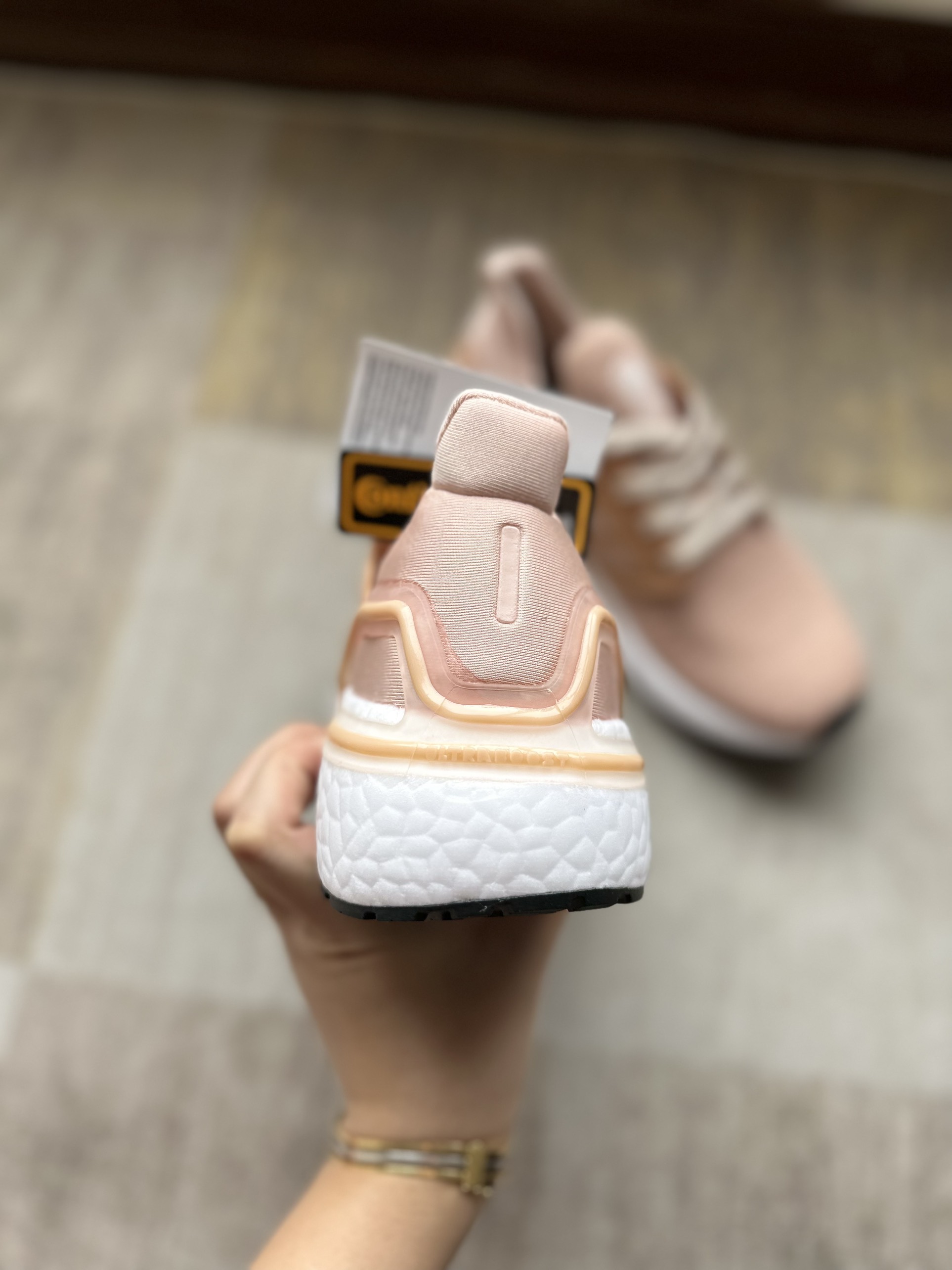 ub 6.0 hồng