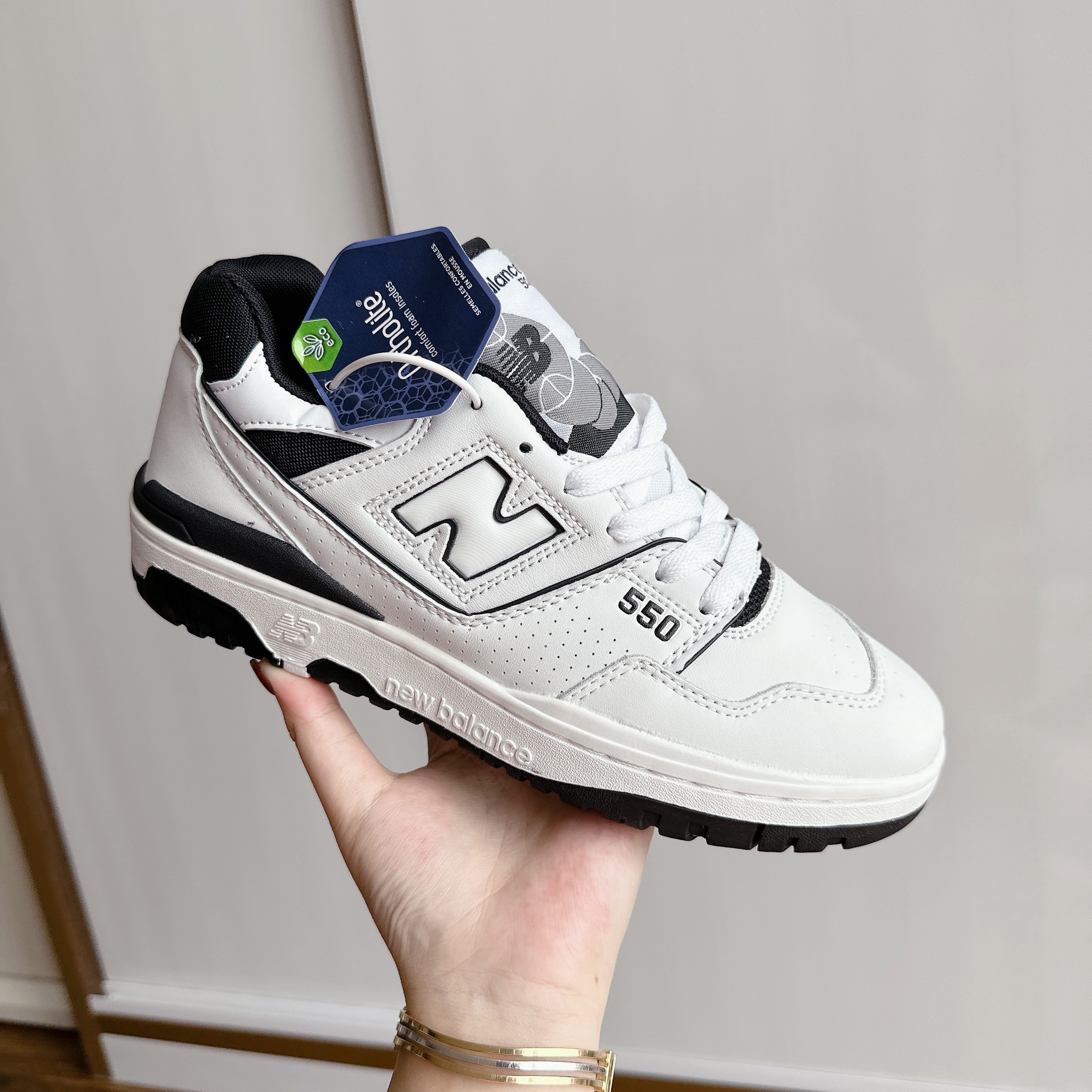 nb550 viền đen