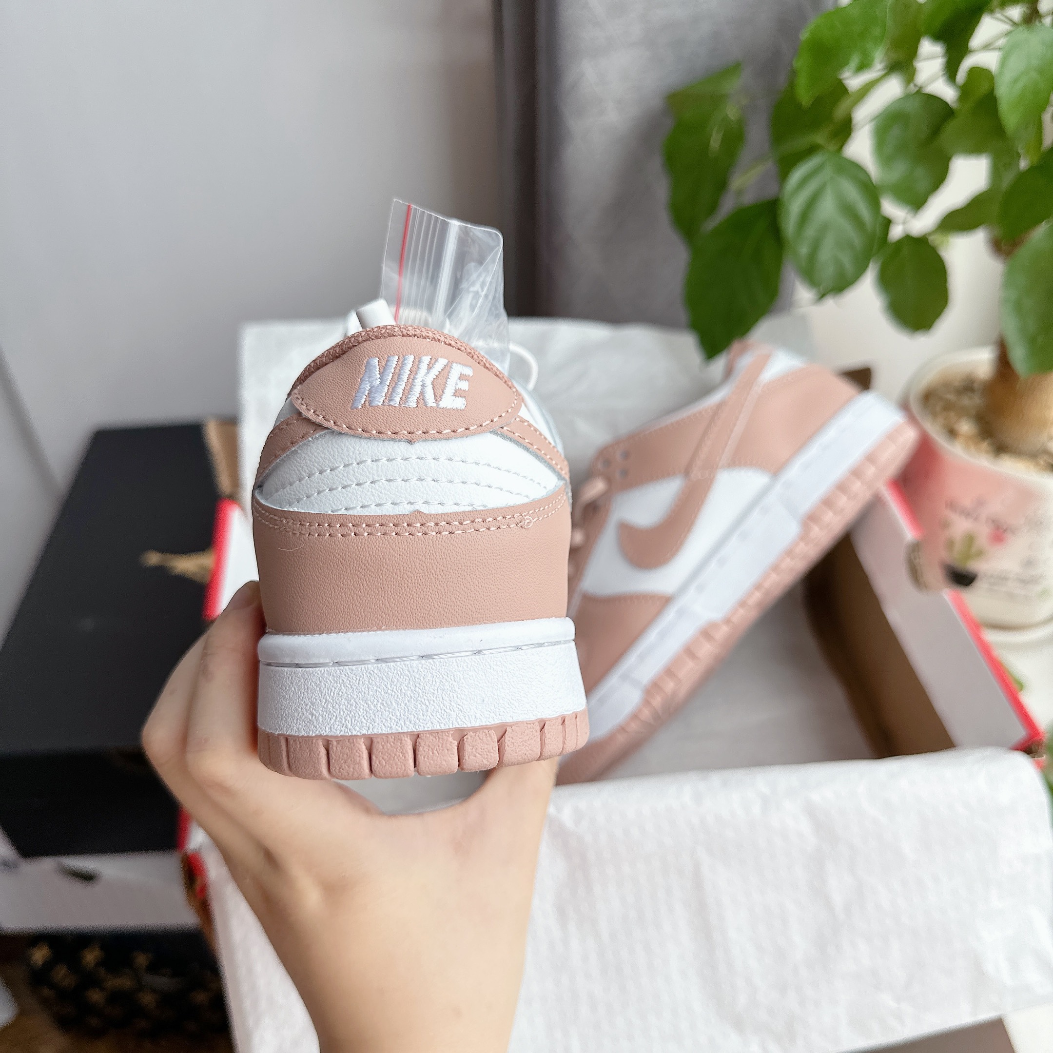 NIKE SB HỒNG ĐẤT sale